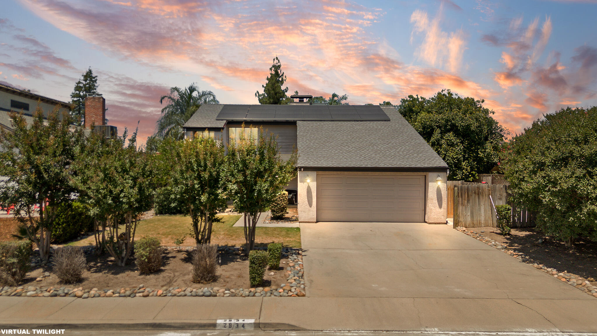 2934 W Cherry Ct, Visalia, CA 93277