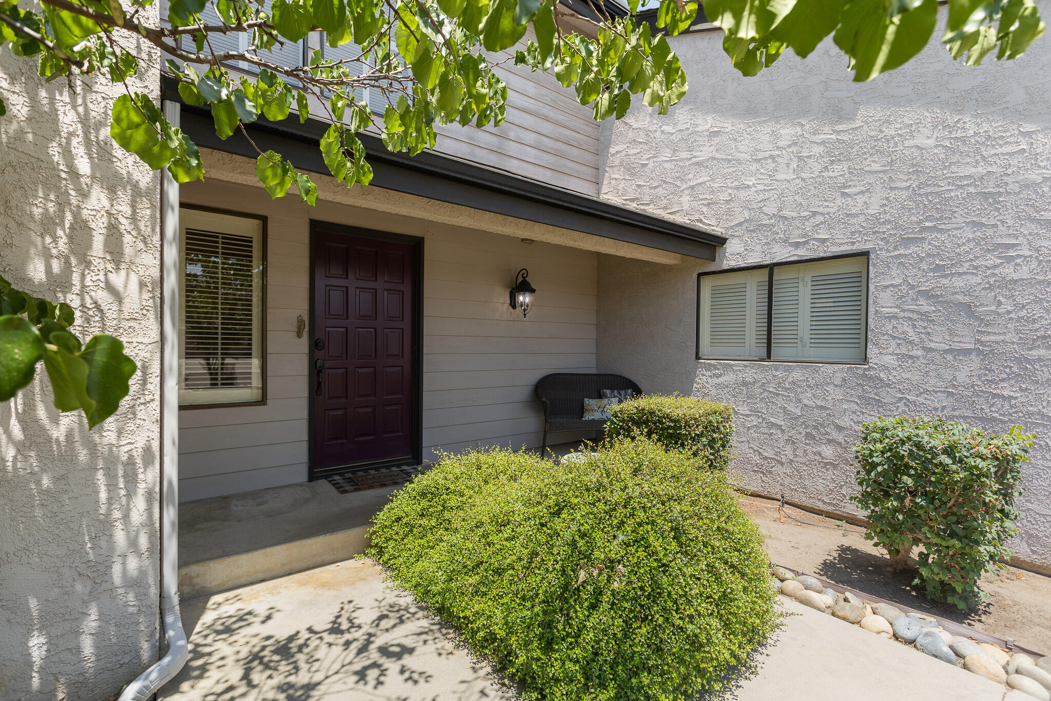 2934 W Cherry Ct, Visalia, CA 93277