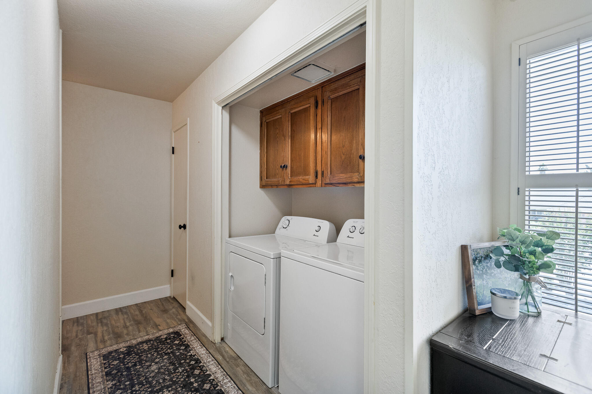 2934 W Cherry Ct, Visalia, CA 93277