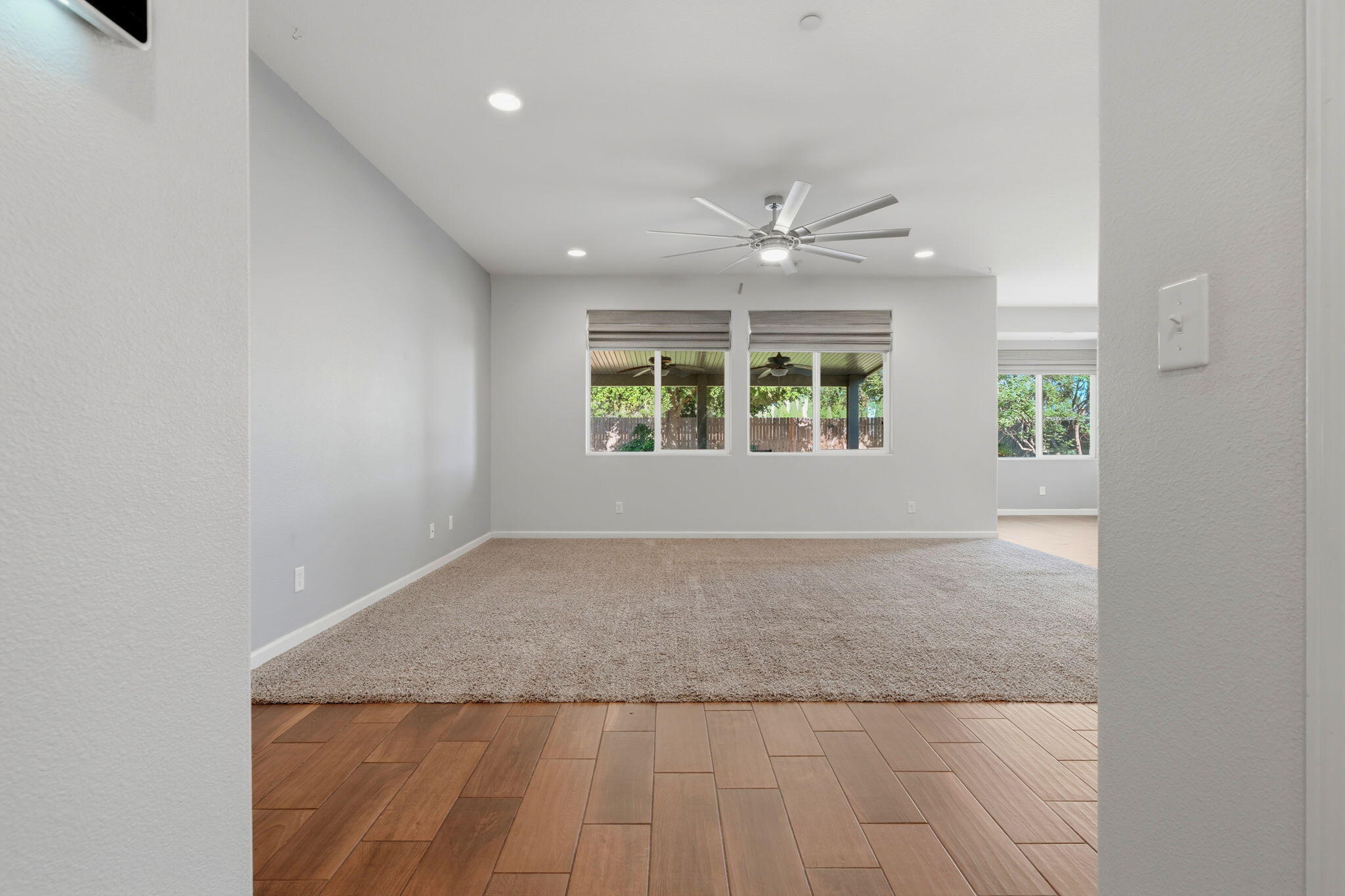 1078 Geneva Dr, Lemoore, CA 93245