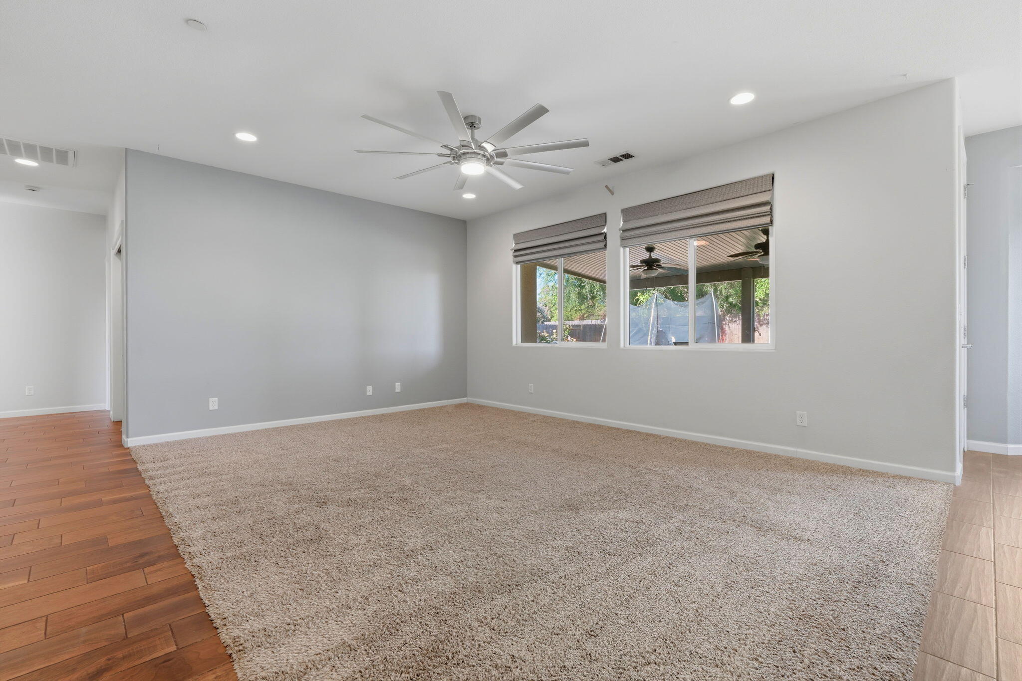 1078 Geneva Dr, Lemoore, CA 93245