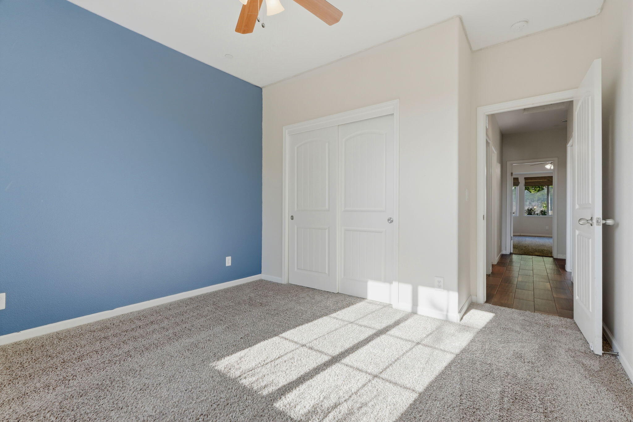 1078 Geneva Dr, Lemoore, CA 93245