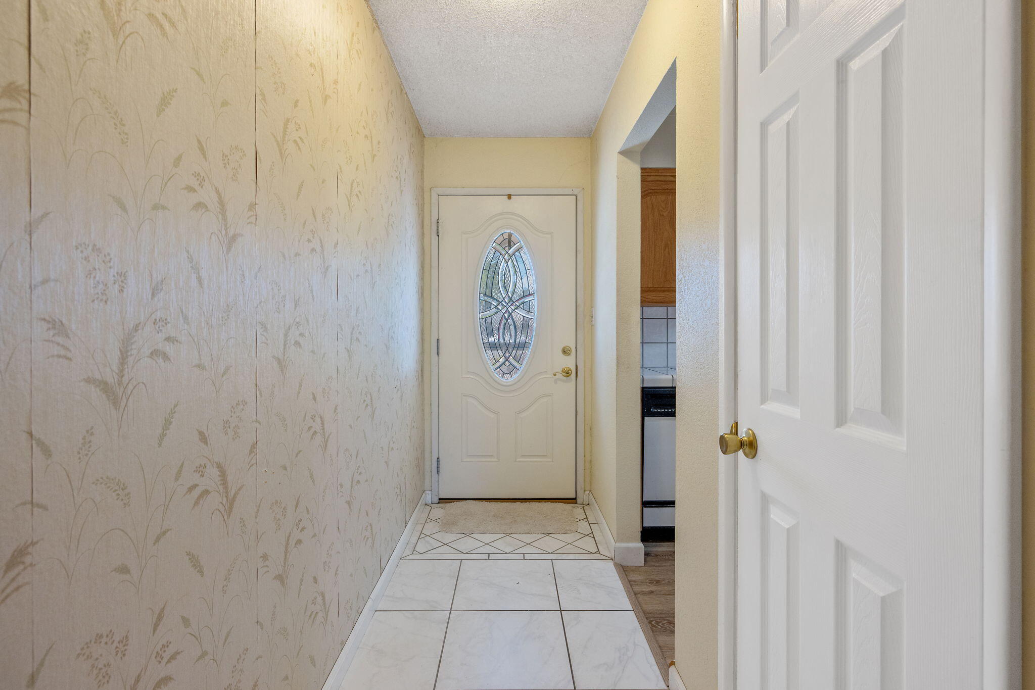 4909 E Fillmore Ave, Fresno, CA 93727