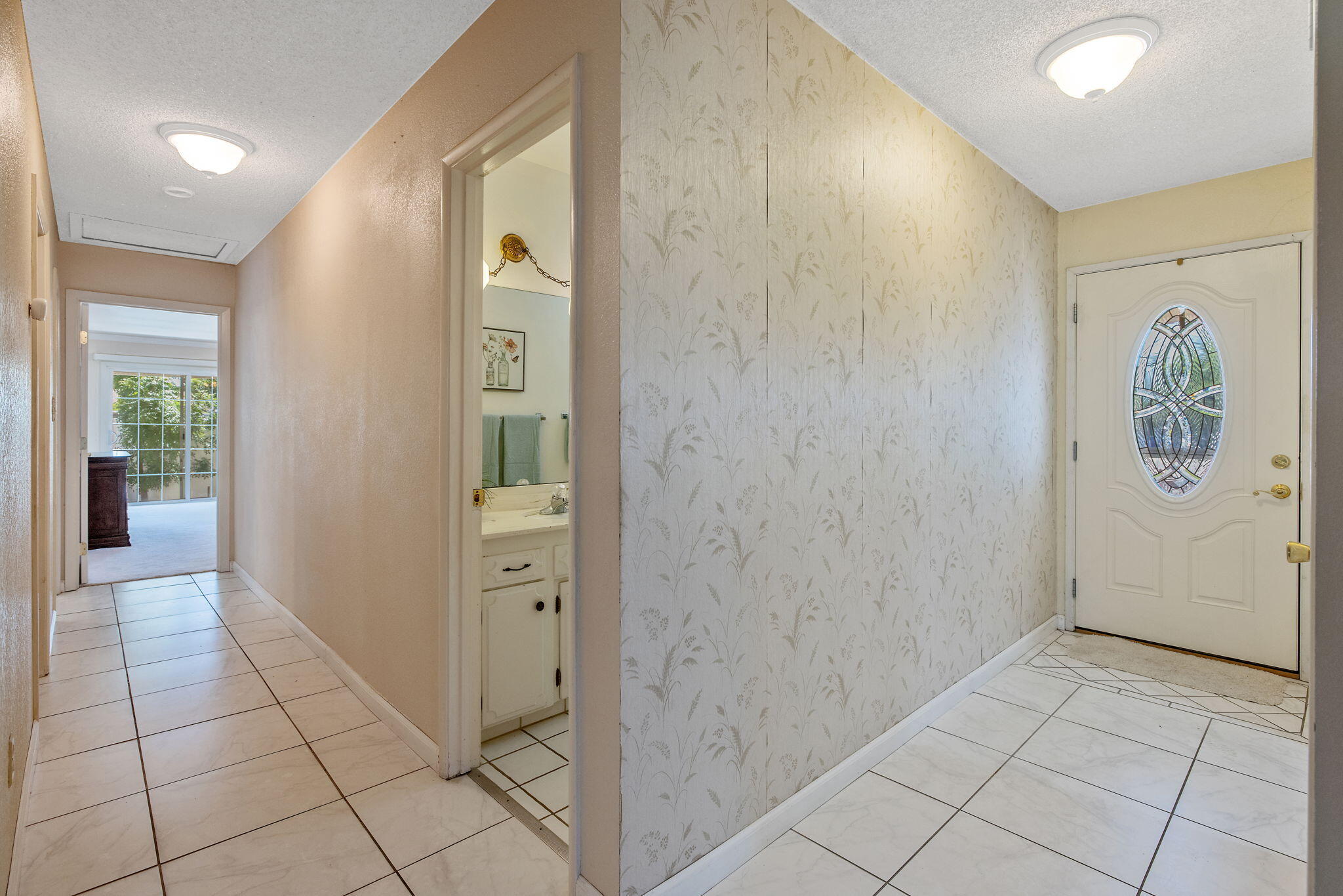 4909 E Fillmore Ave, Fresno, CA 93727