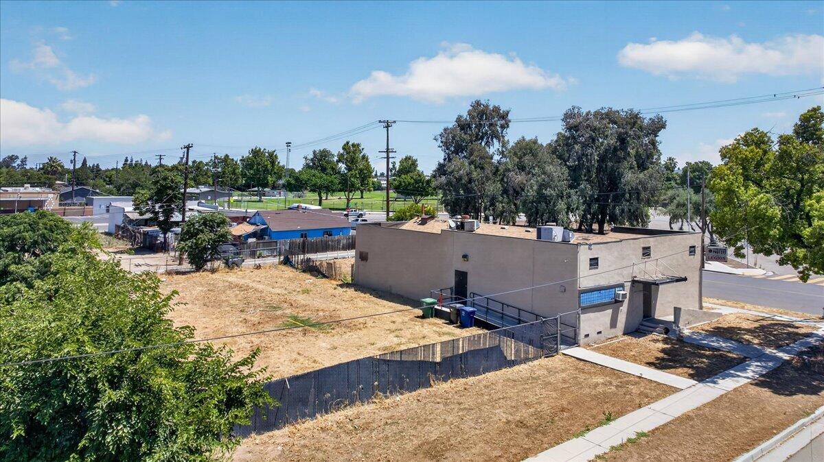 732 S Trinity St, Fresno, CA 93706