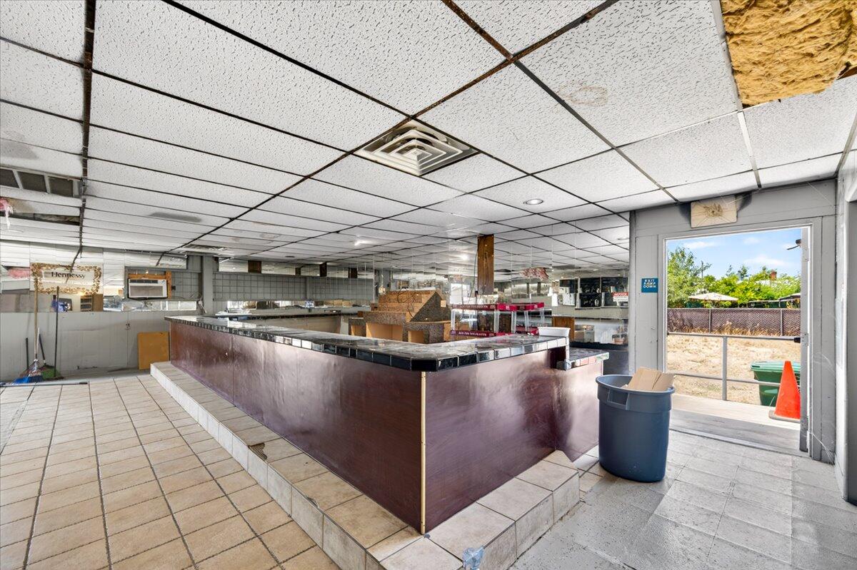 732 S Trinity St, Fresno, CA 93706
