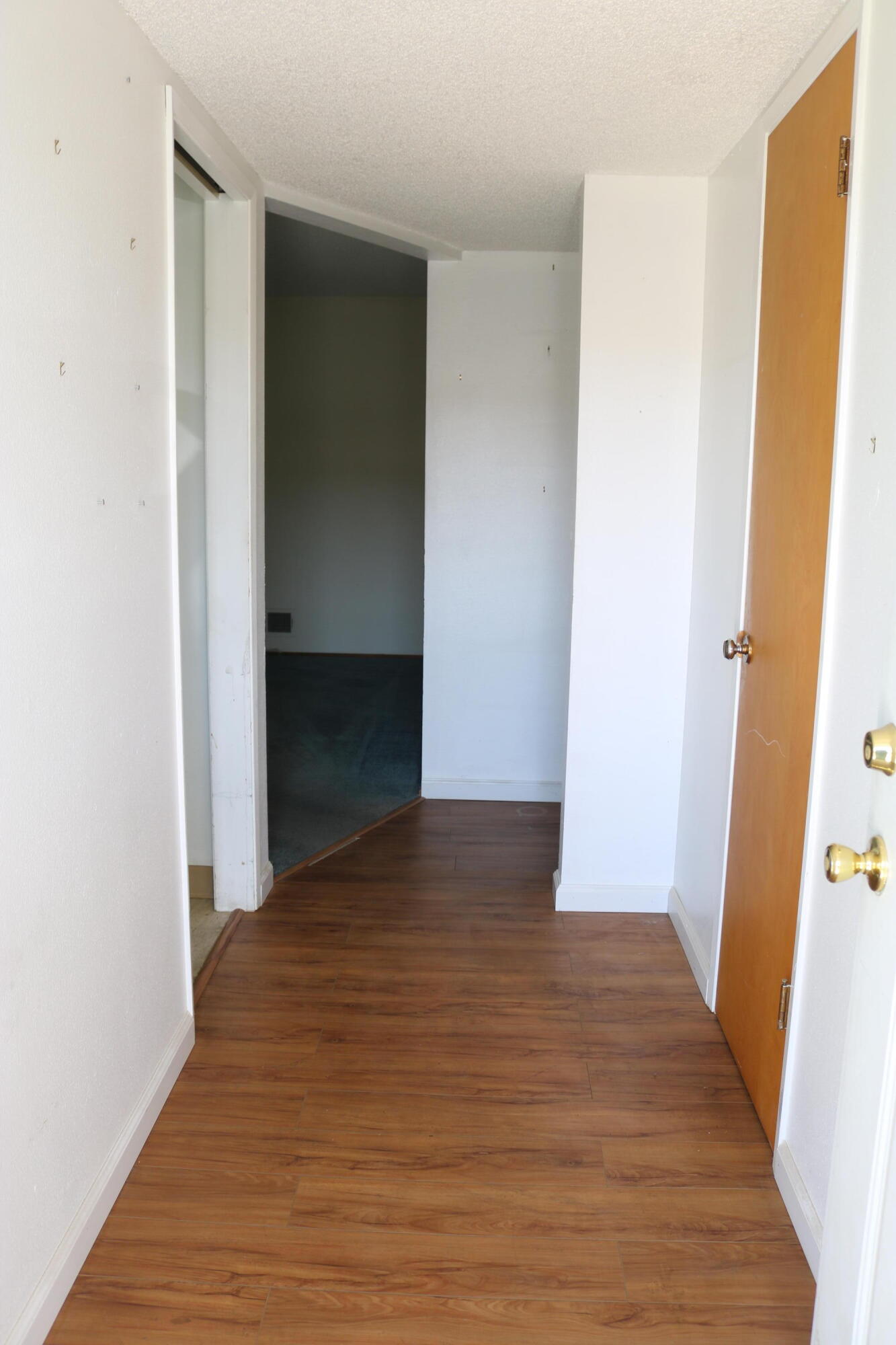316 Plum Dr, Exeter, CA 93221