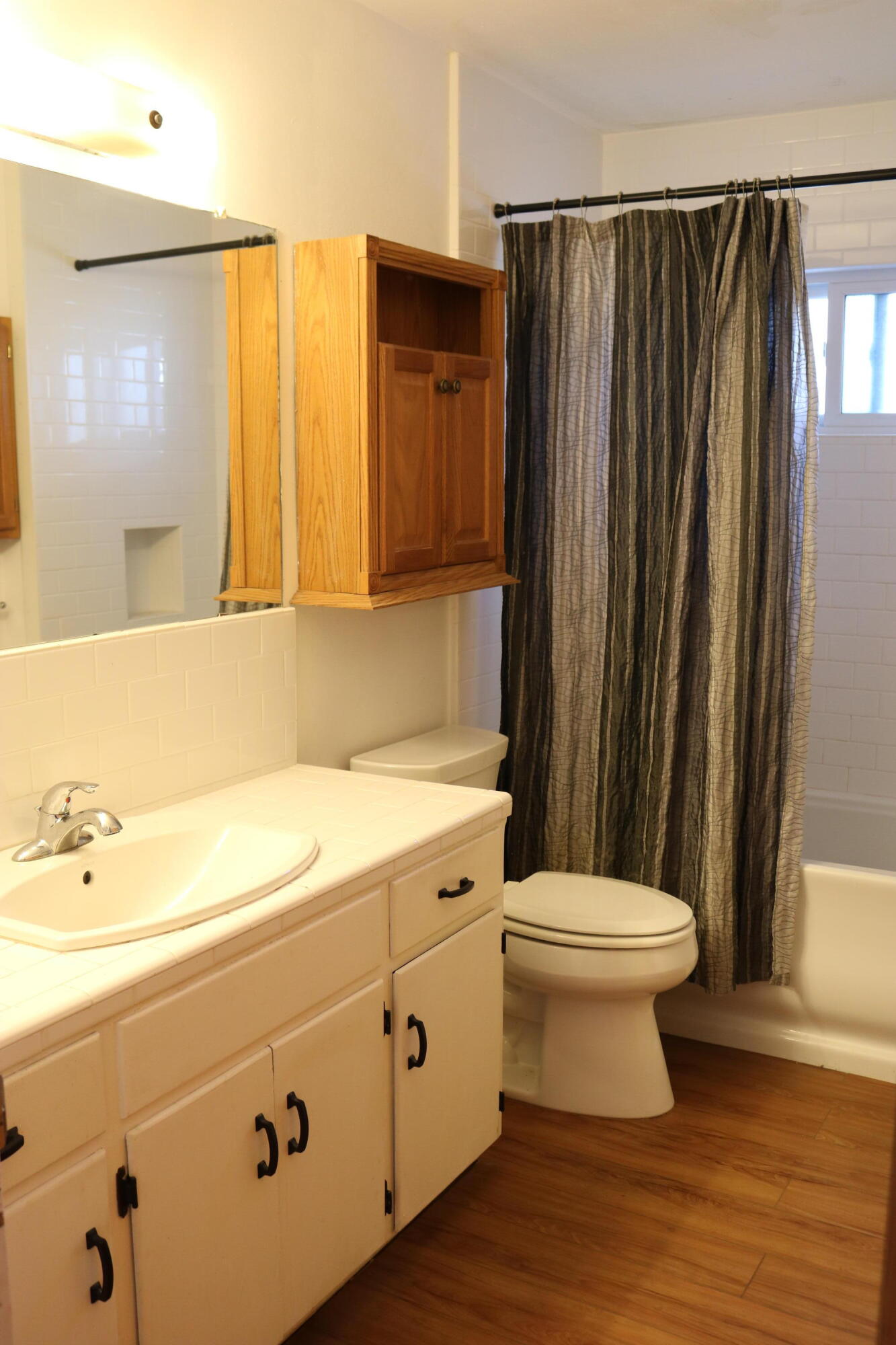 316 Plum Dr, Exeter, CA 93221