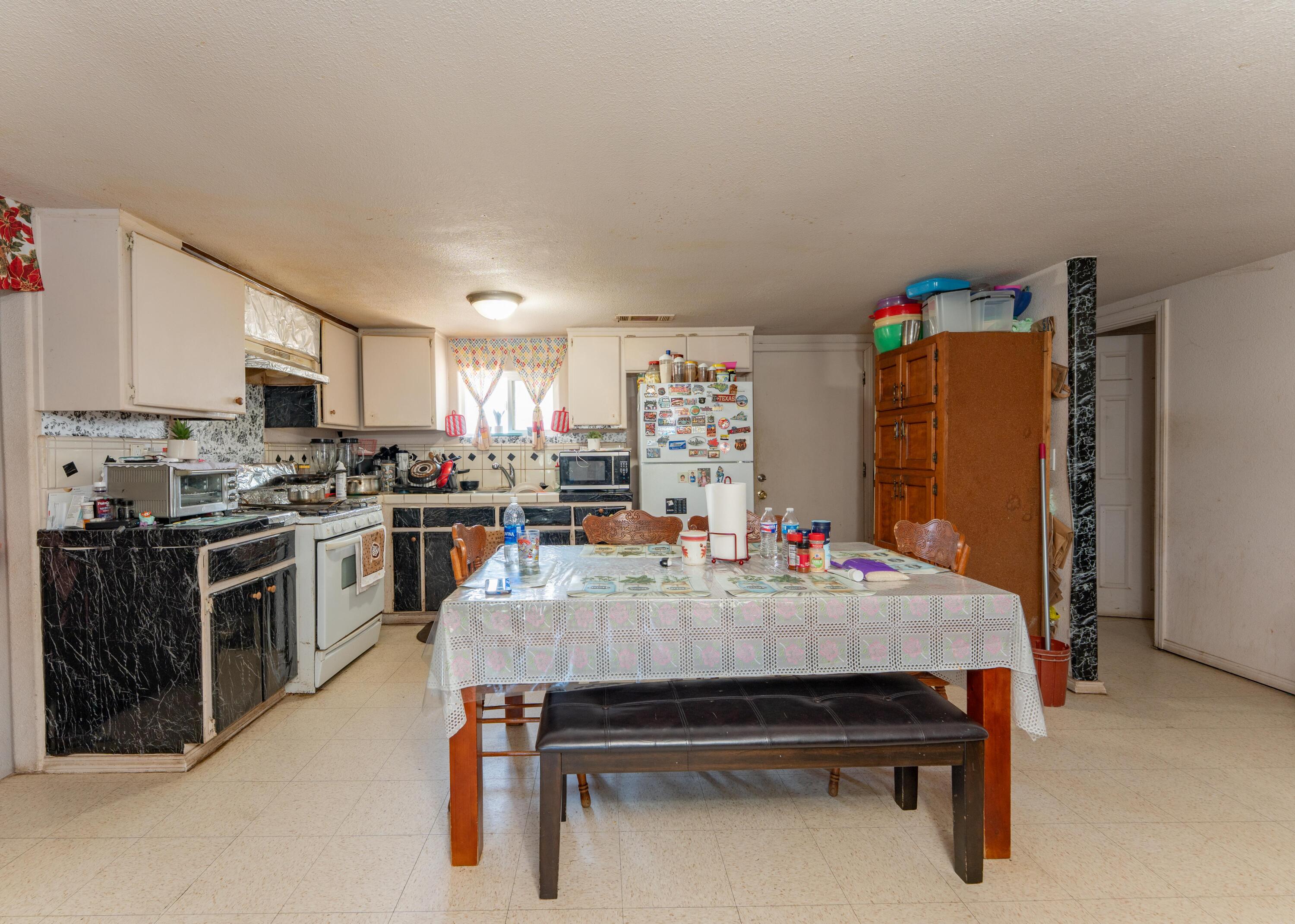 19069 Ave 146, Porterville, CA 93257