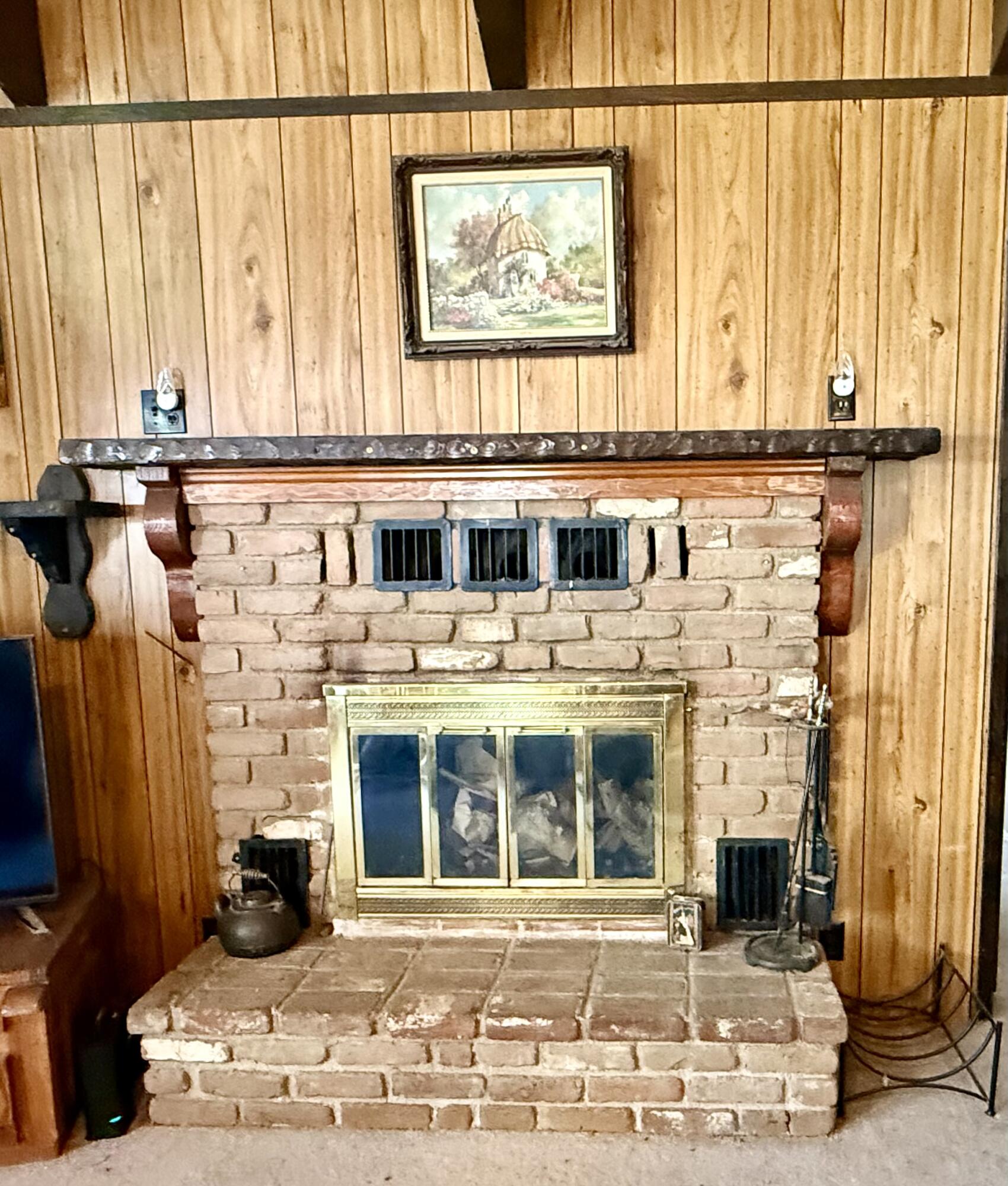 1207 Pine Haven Ct, Springville, CA 93265