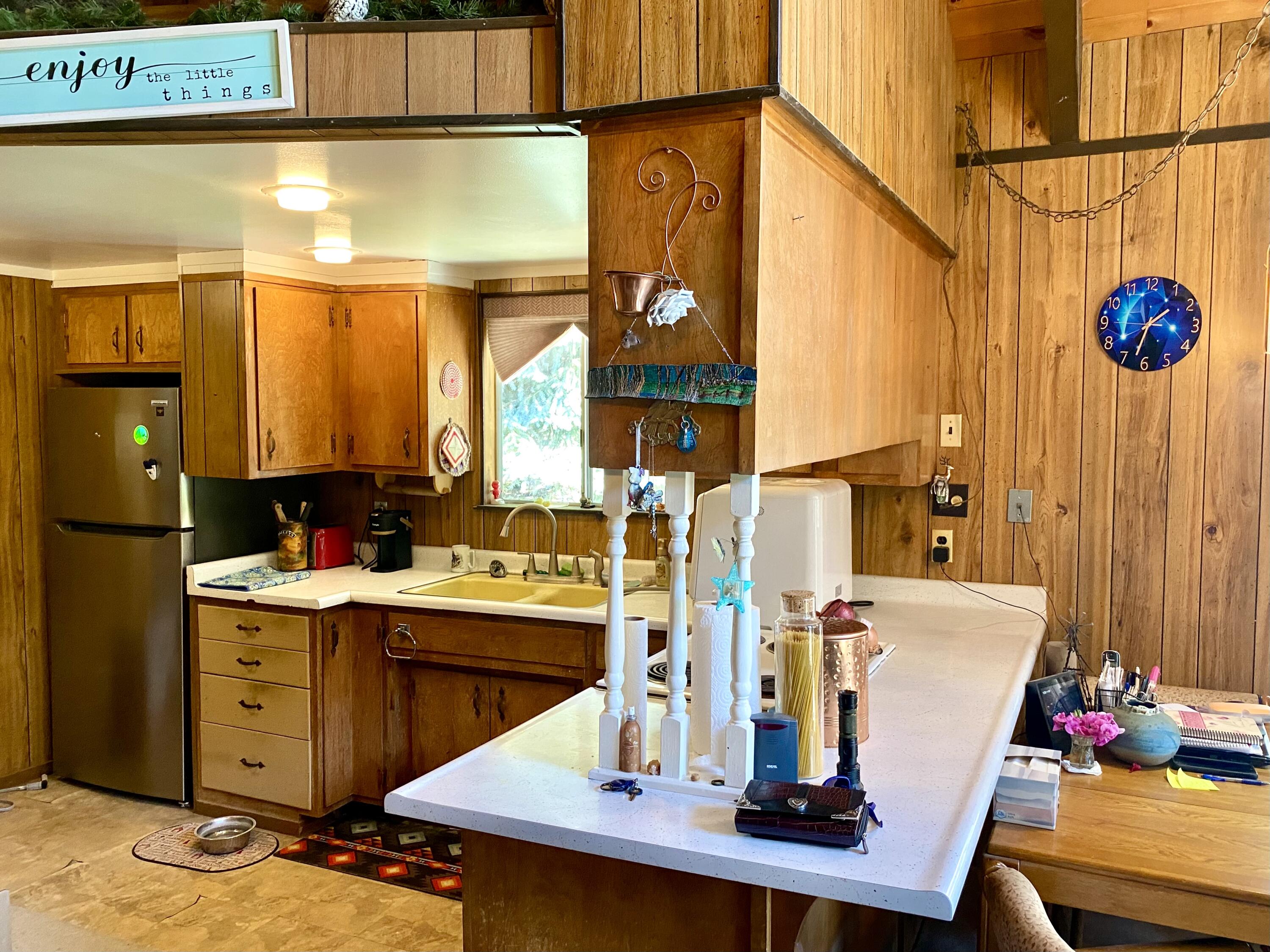 1207 Pine Haven Ct, Springville, CA 93265