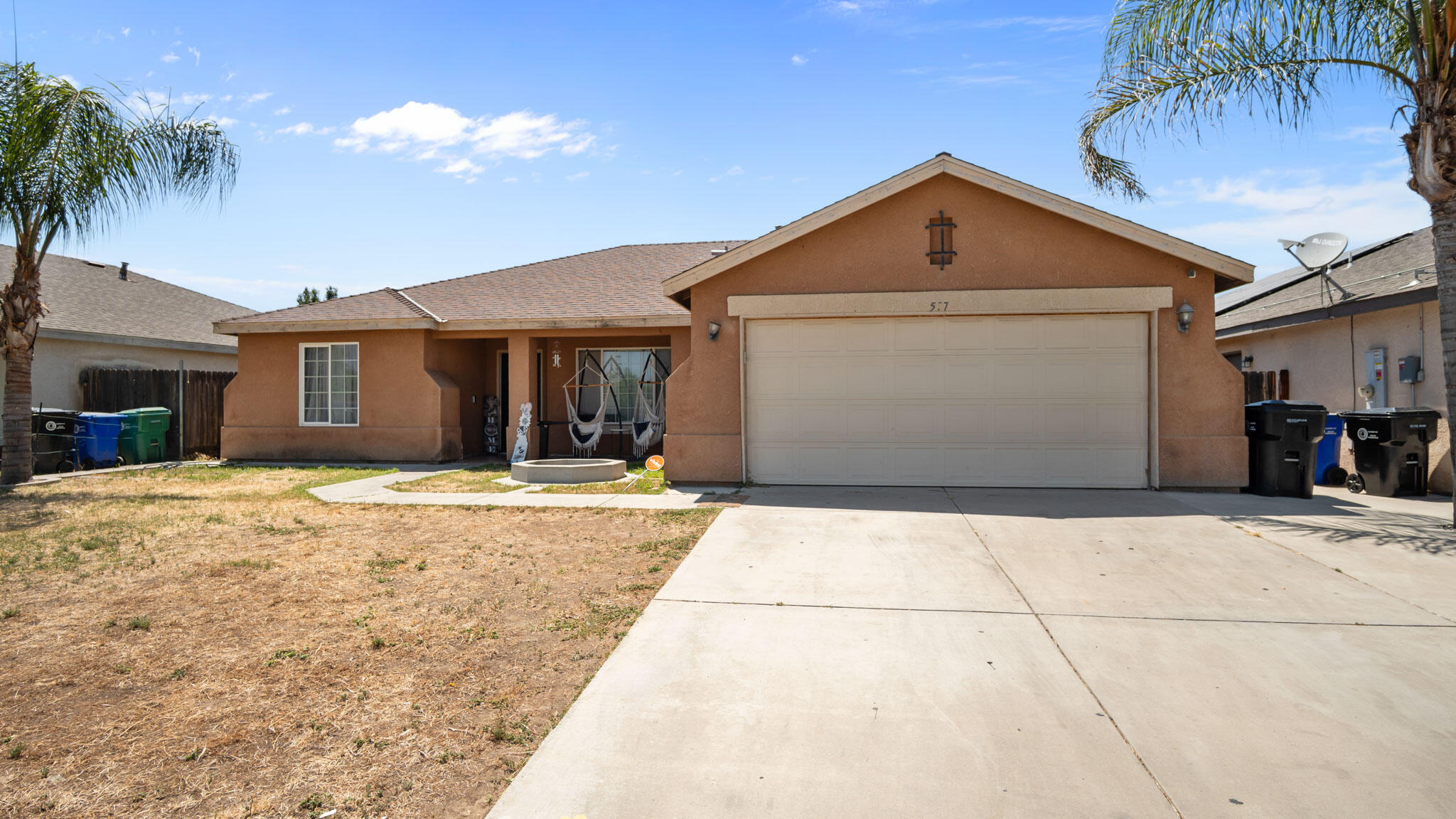 557 S Indiana St, Porterville, CA 93257