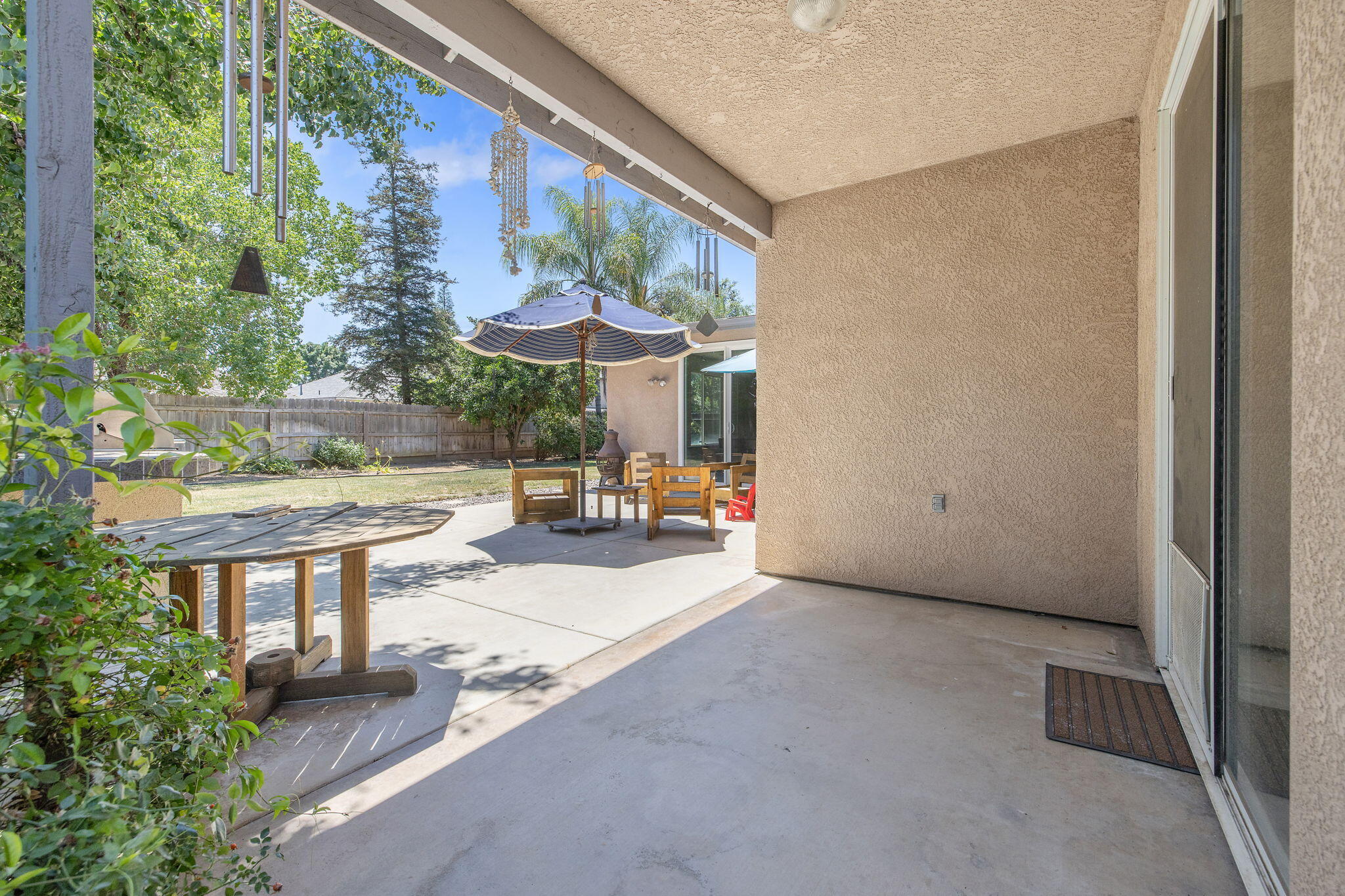 1156 Joy Ct, Exeter, CA 93221