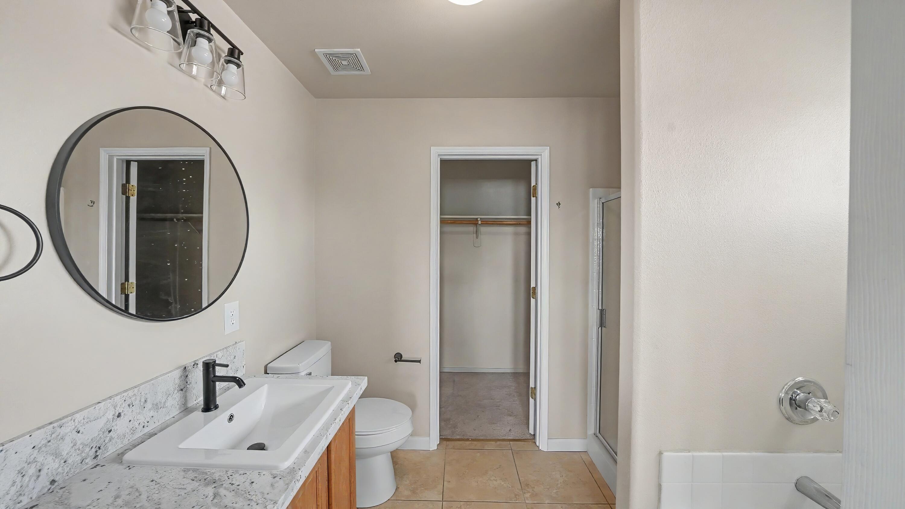 1354 N Belmont St, Porterville, CA 93257