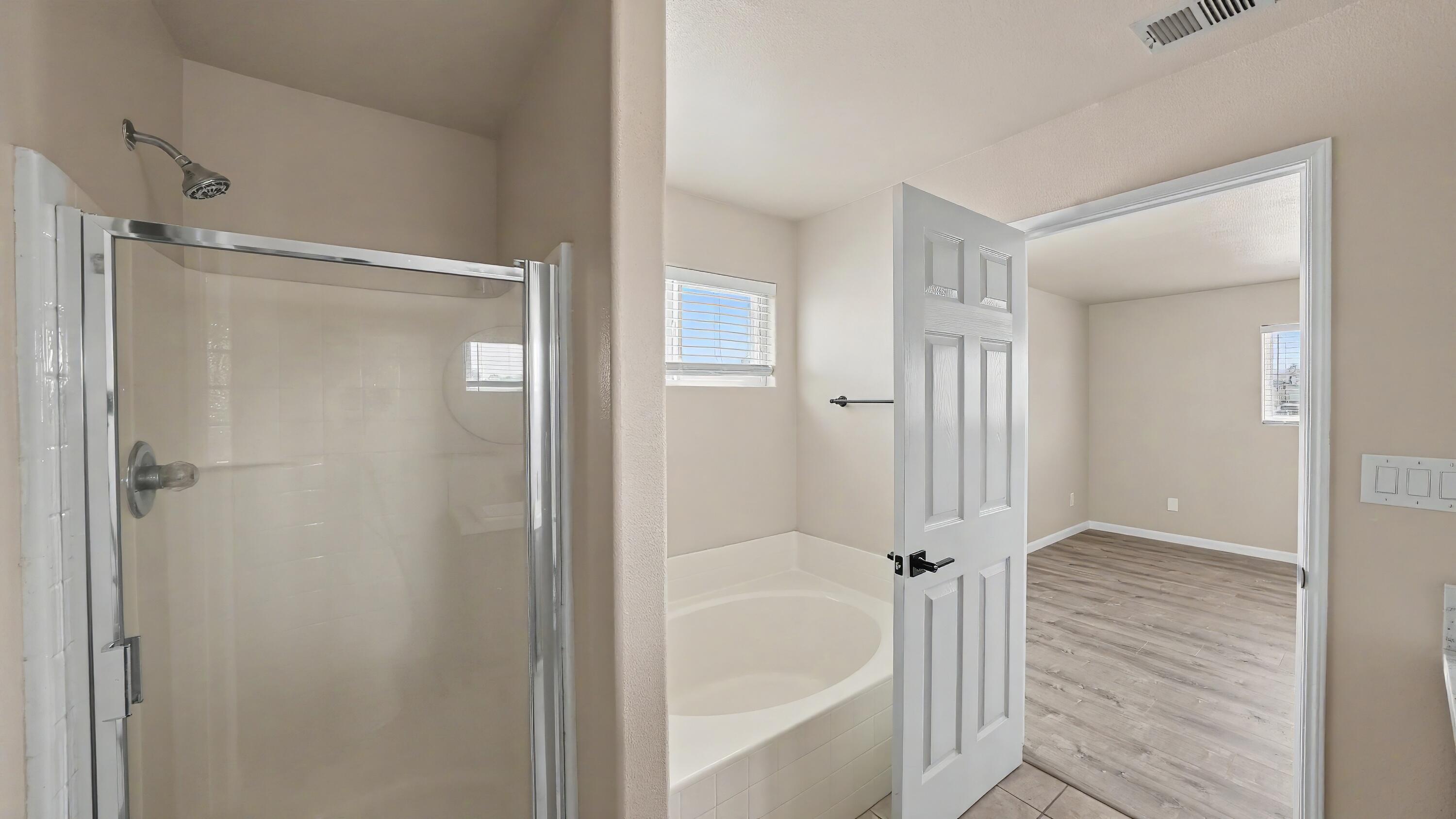 1354 N Belmont St, Porterville, CA 93257