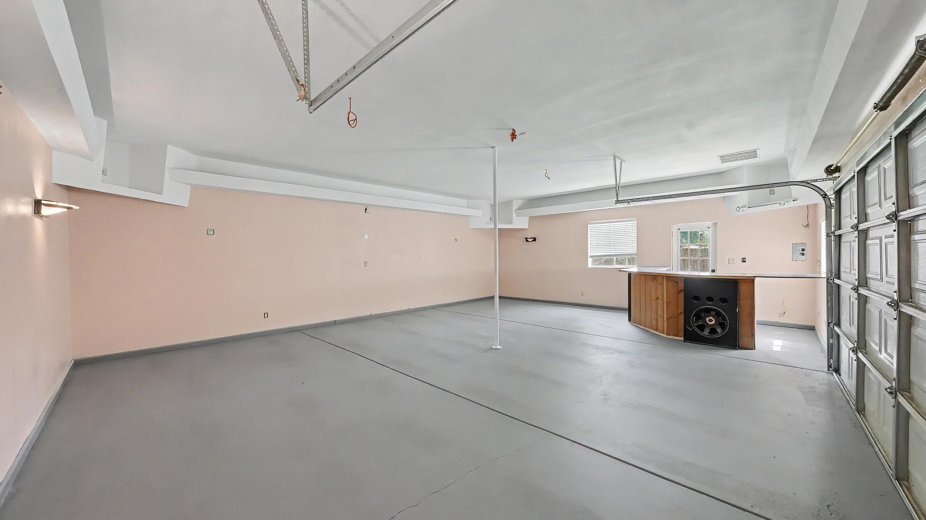 1354 N Belmont St, Porterville, CA 93257