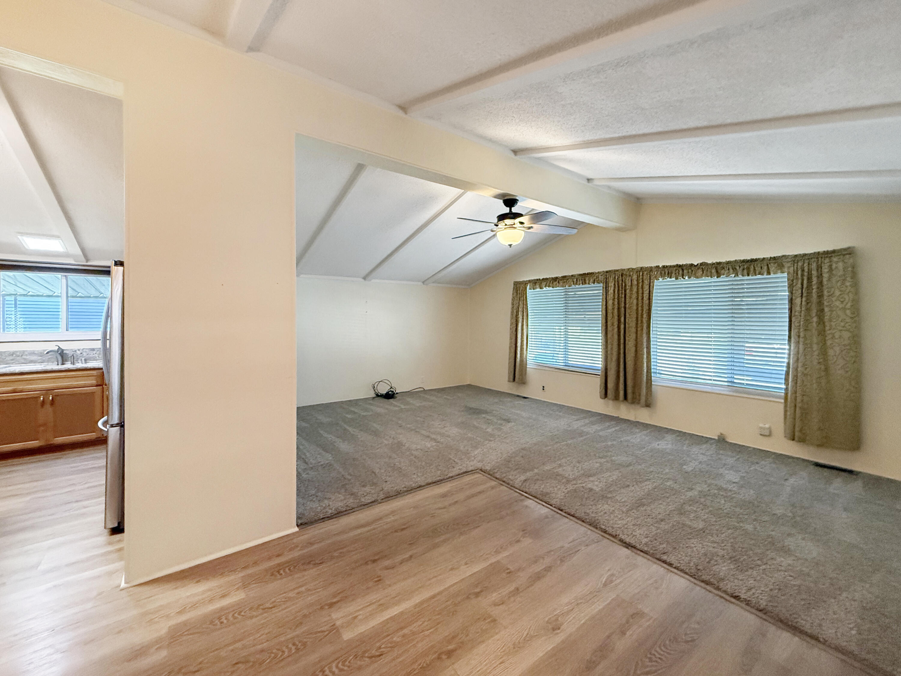 2706 W Ashlan Ave #286, Fresno, CA 93705