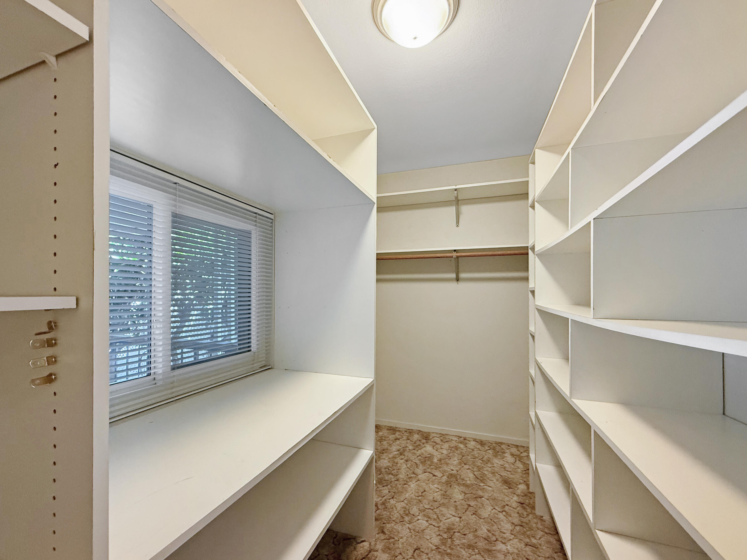 2706 W Ashlan Ave #286, Fresno, CA 93705