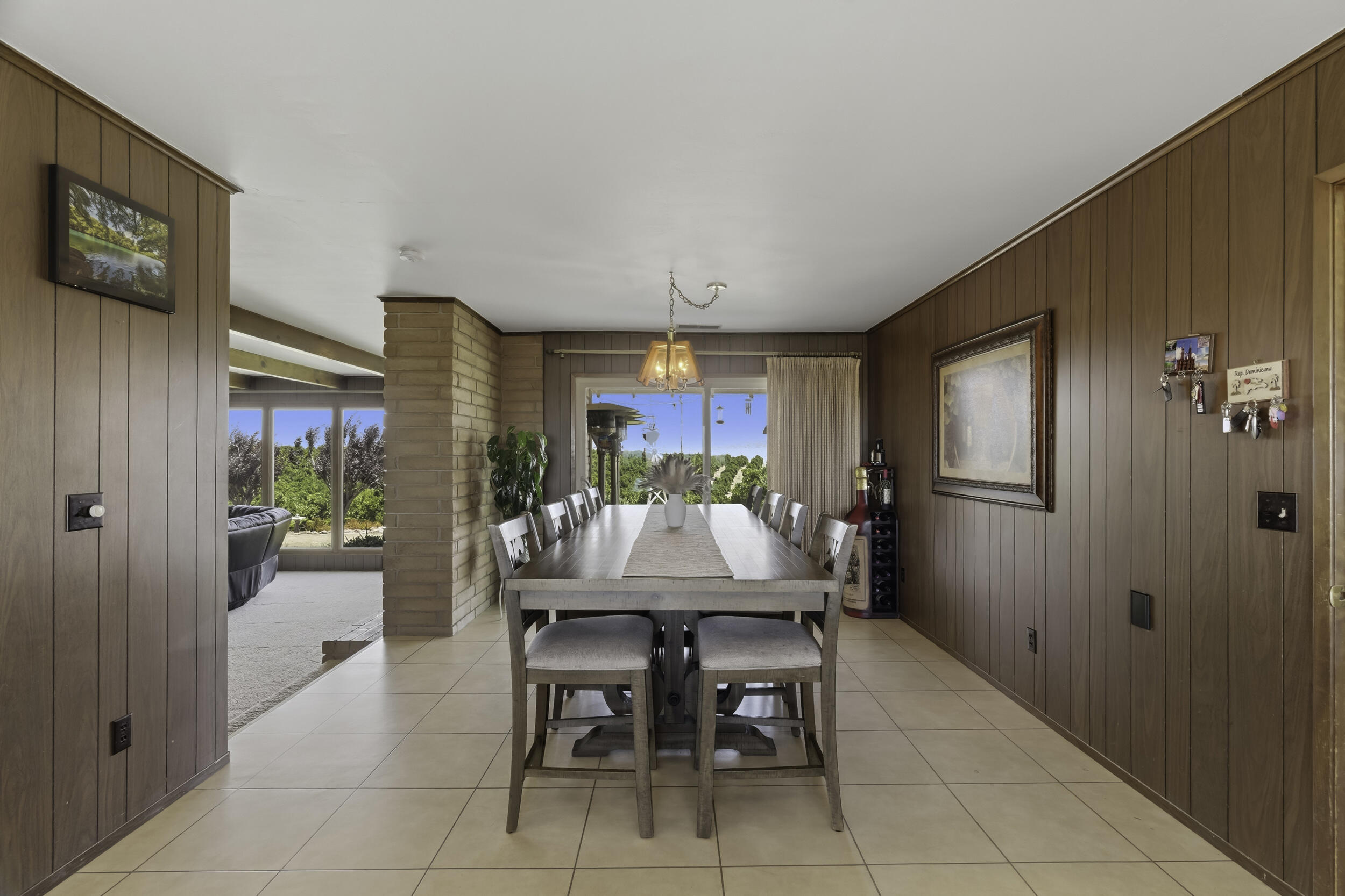 4015 Road 256, Ducor, CA 93218