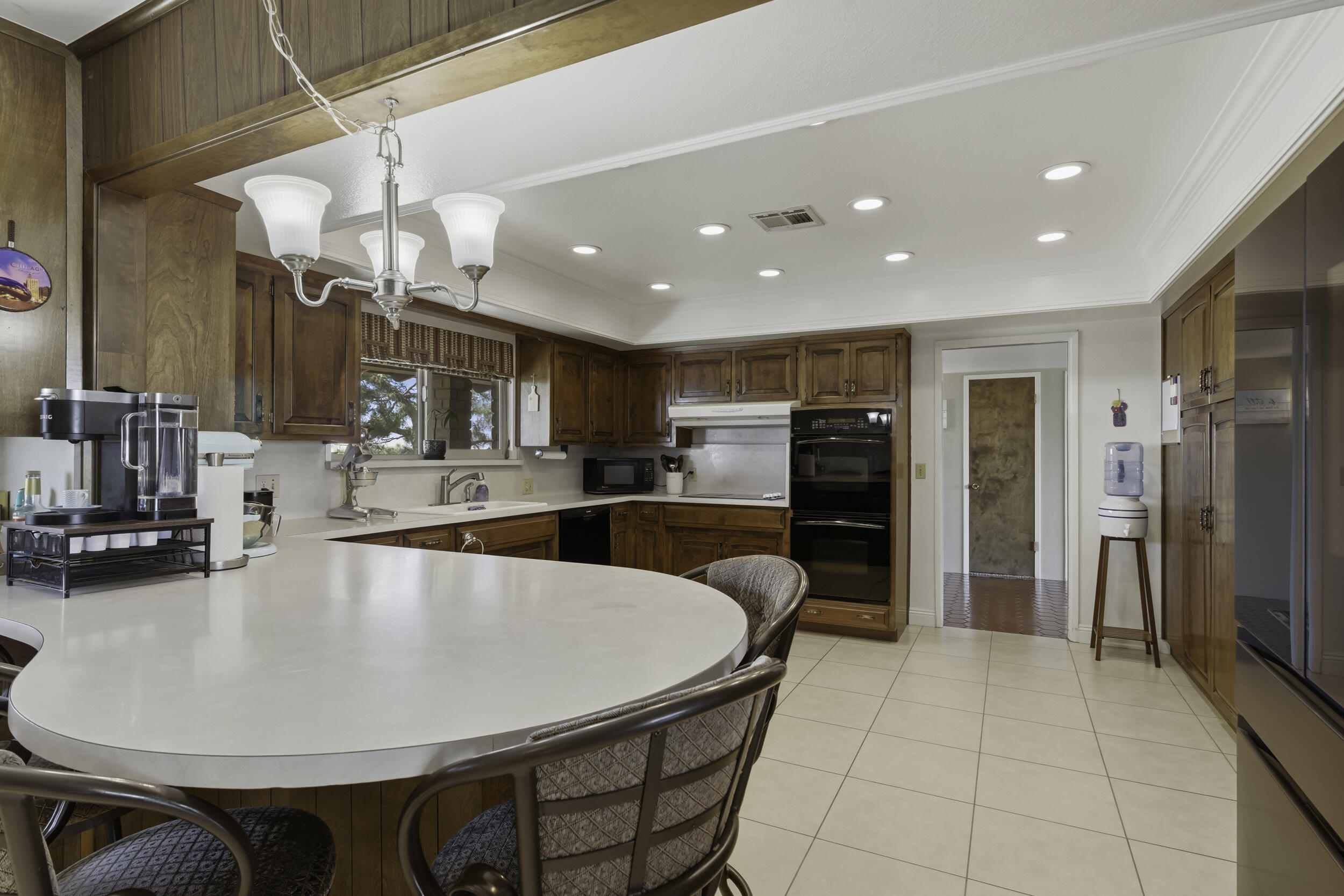 4015 Road 256, Ducor, CA 93218
