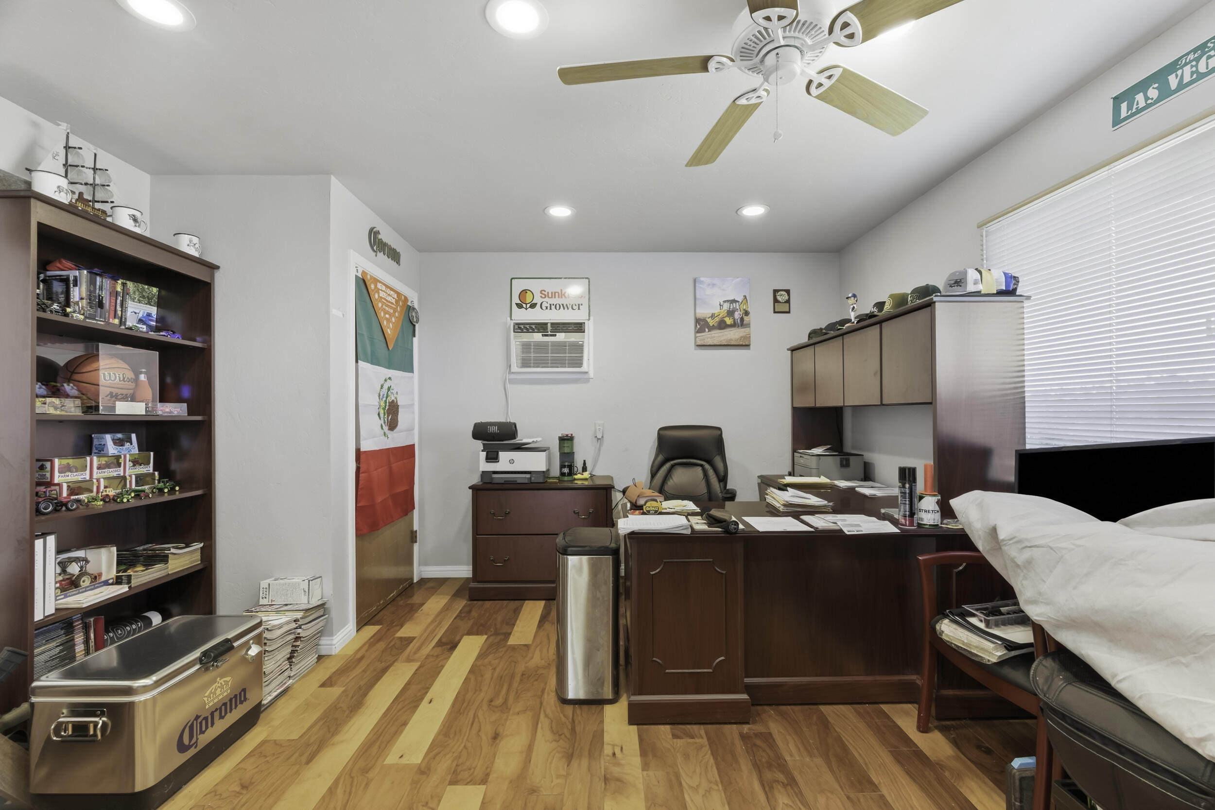 4015 Road 256, Ducor, CA 93218