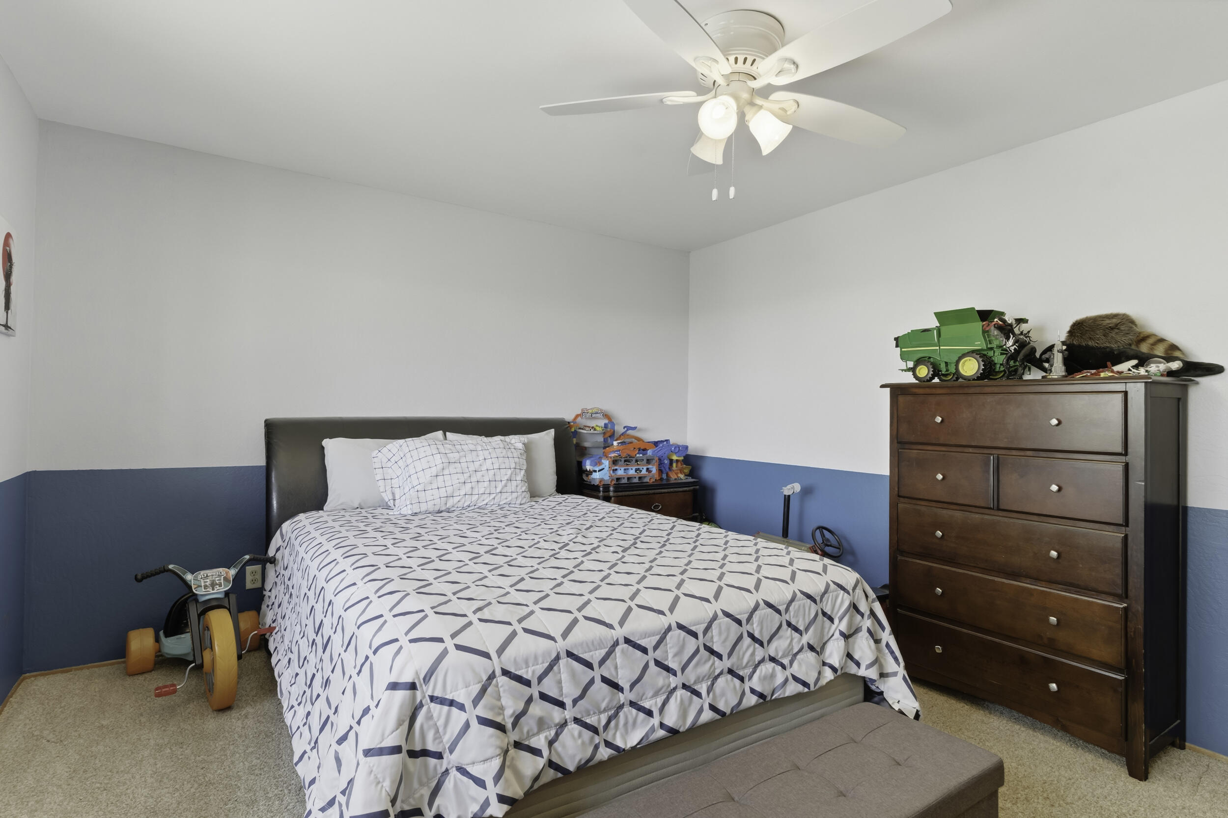 4015 Road 256, Ducor, CA 93218