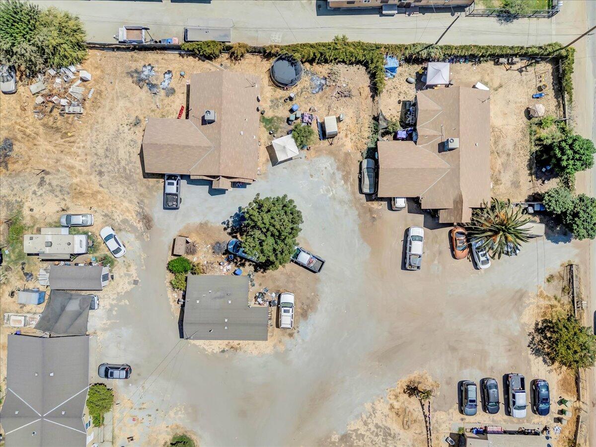 25250 Rd 216, Lindsay, CA 93247