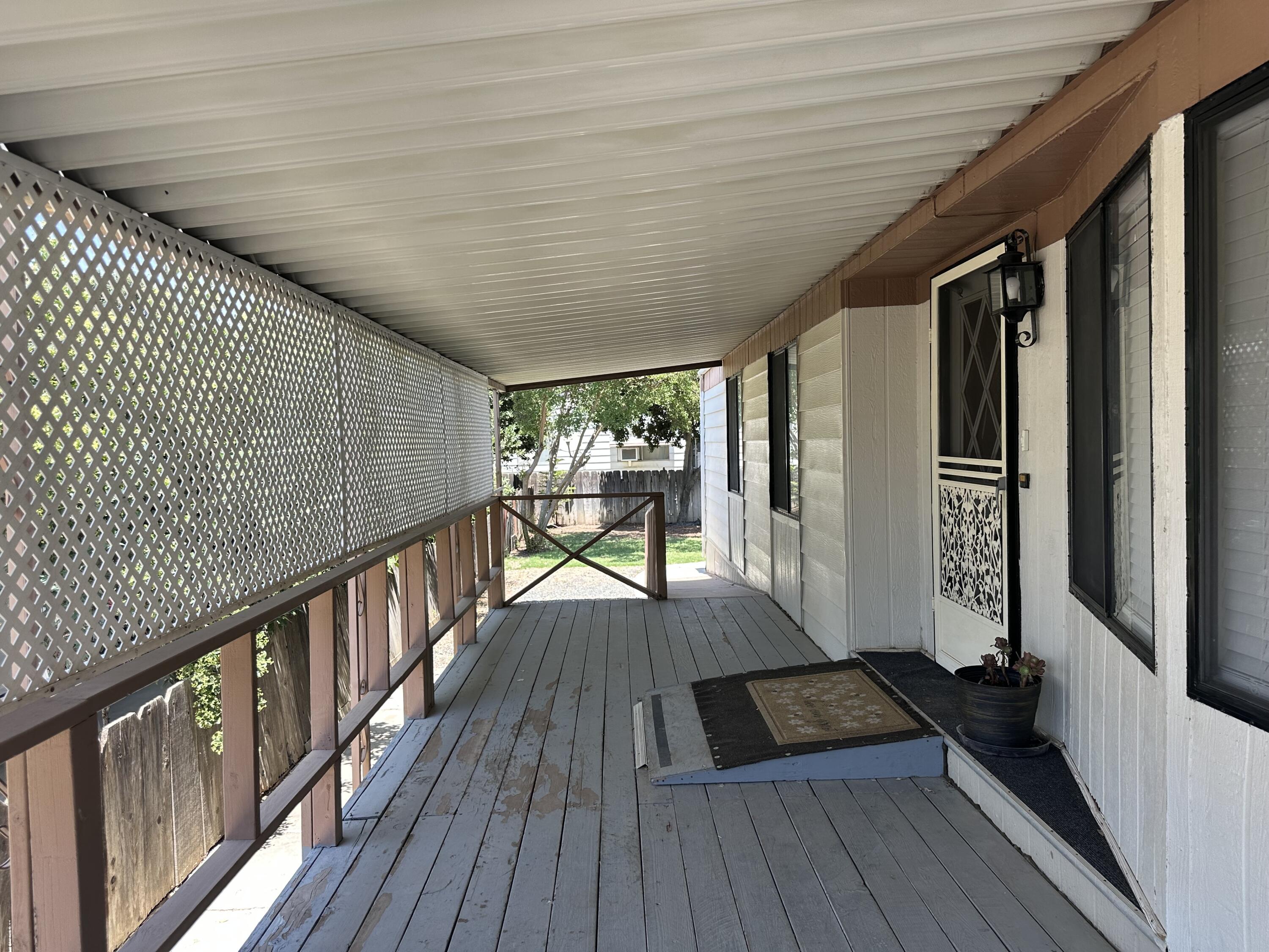 2400 W Midvalley Ave #R8, Visalia, CA 93277