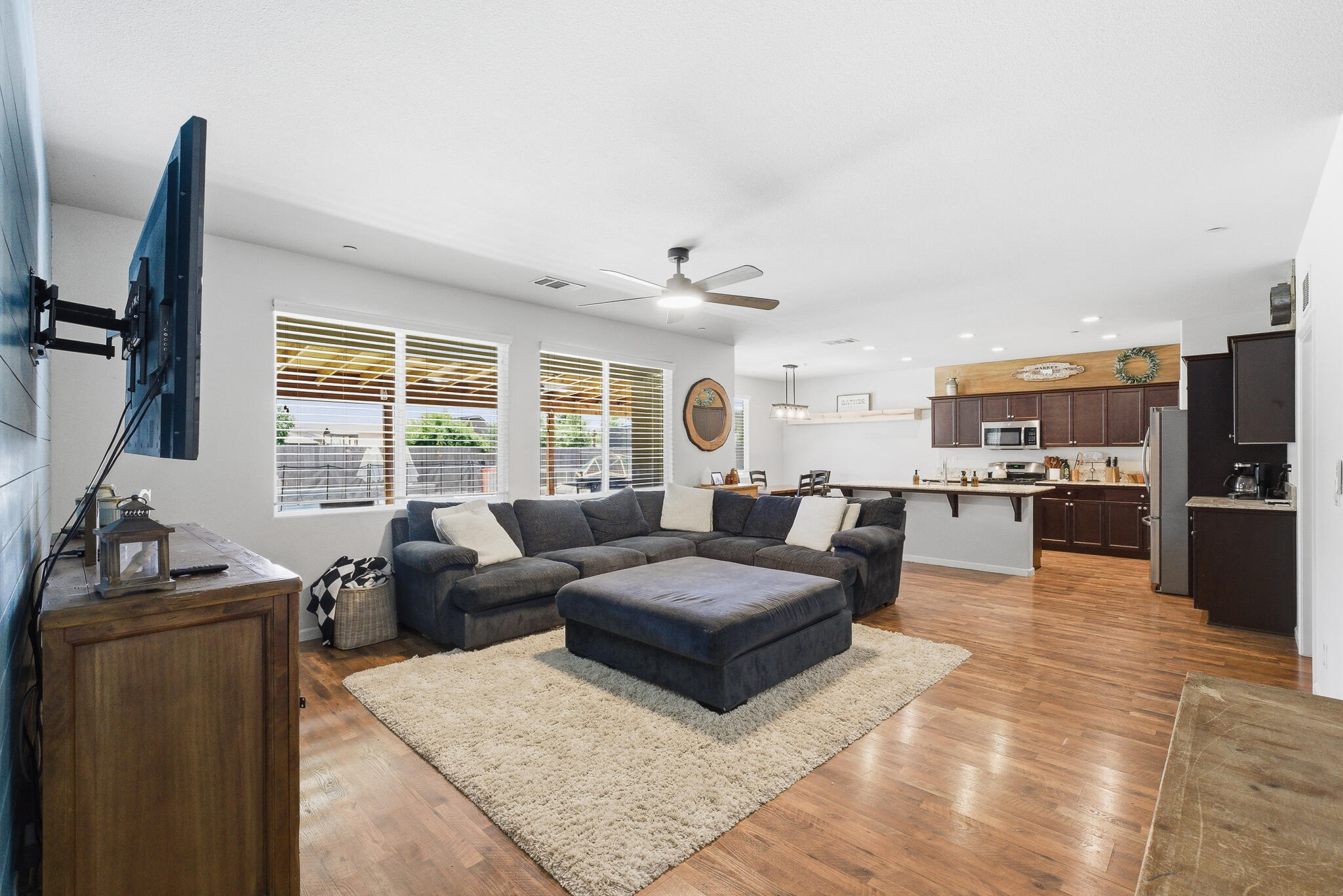 6323 W Harold Ave, Visalia, CA 93291