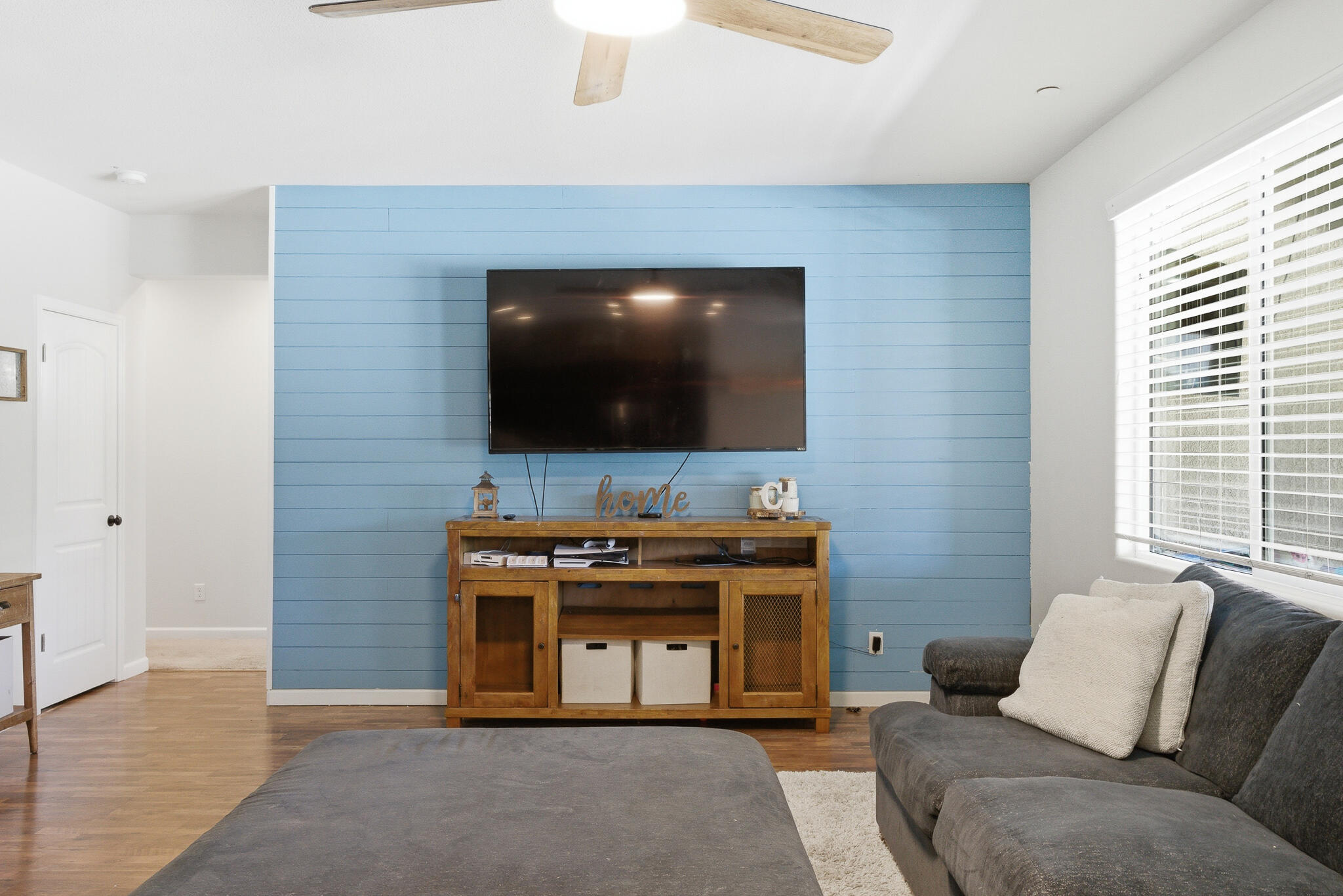 6323 W Harold Ave, Visalia, CA 93291