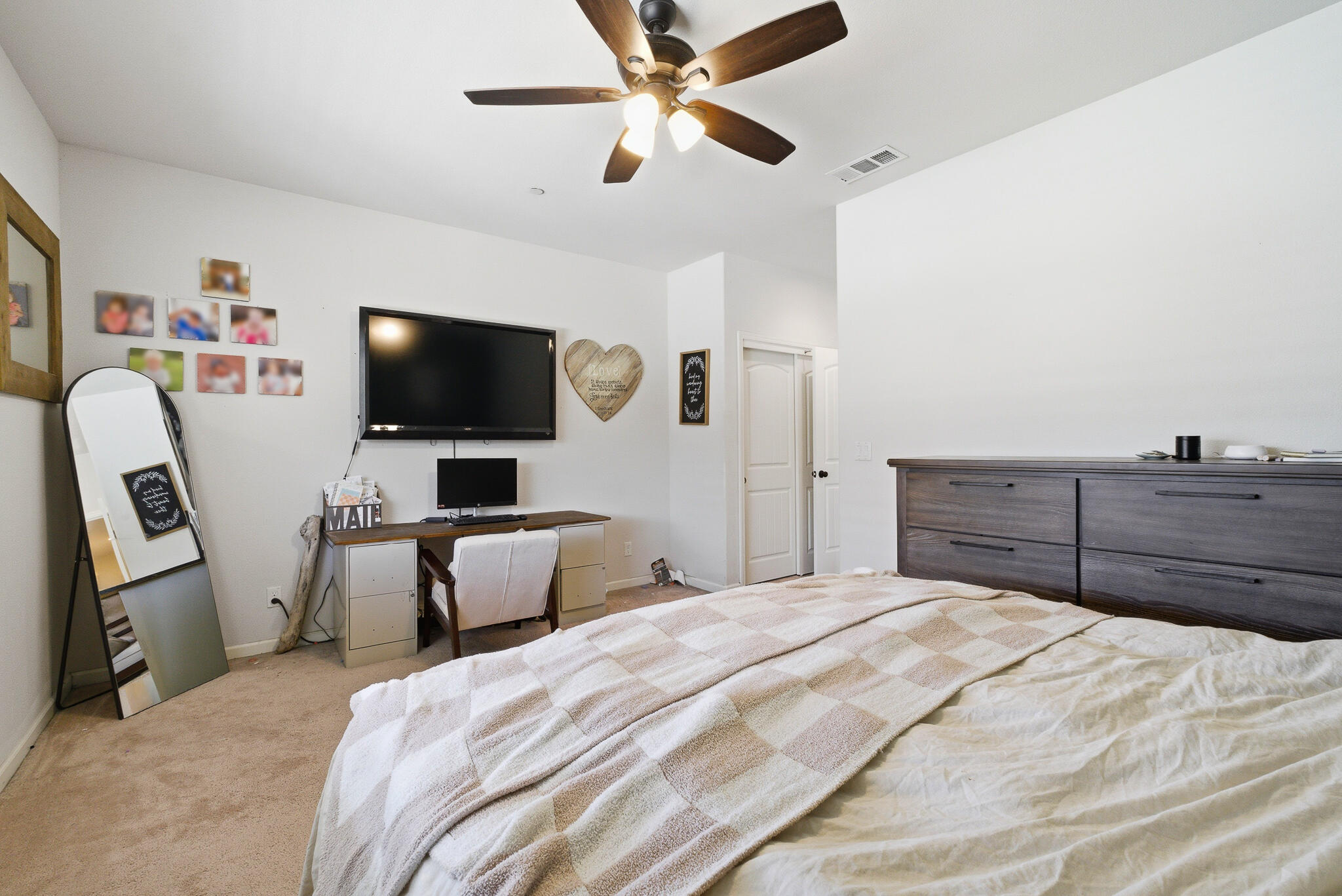 6323 W Harold Ave, Visalia, CA 93291