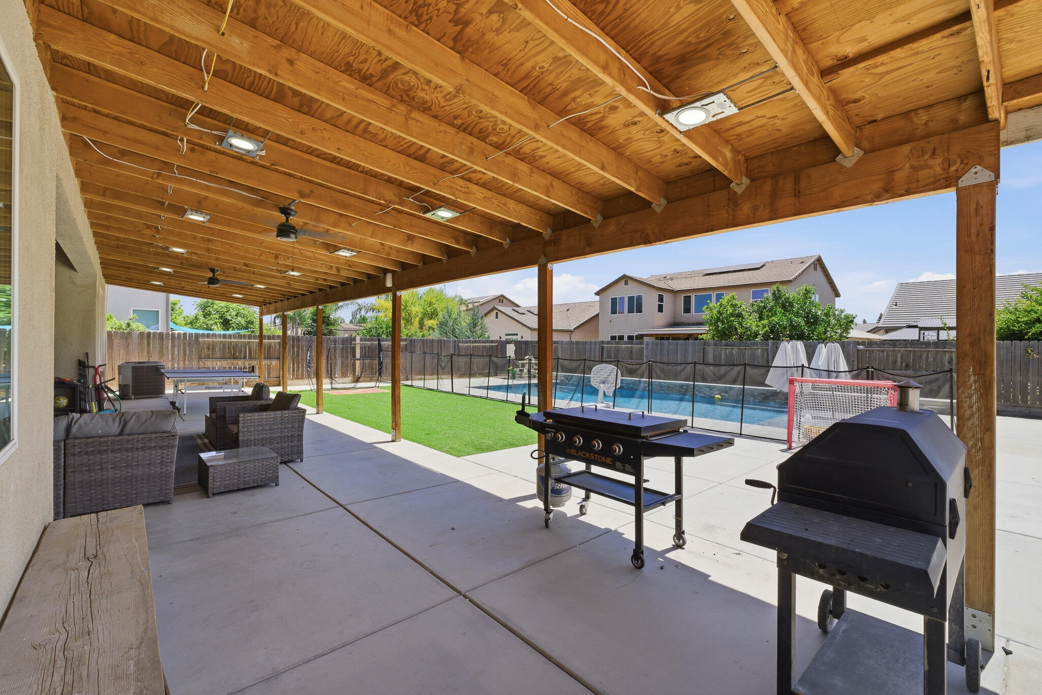 6323 W Harold Ave, Visalia, CA 93291