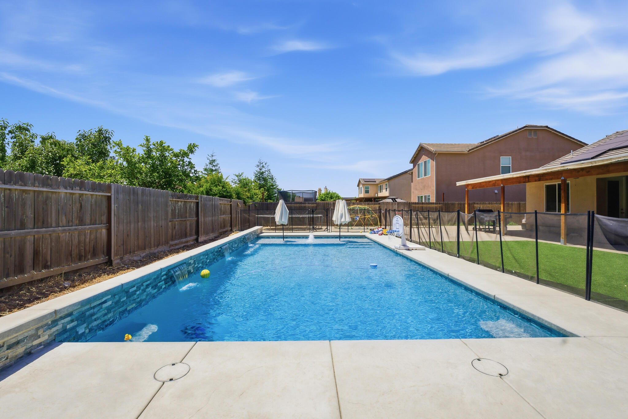 6323 W Harold Ave, Visalia, CA 93291