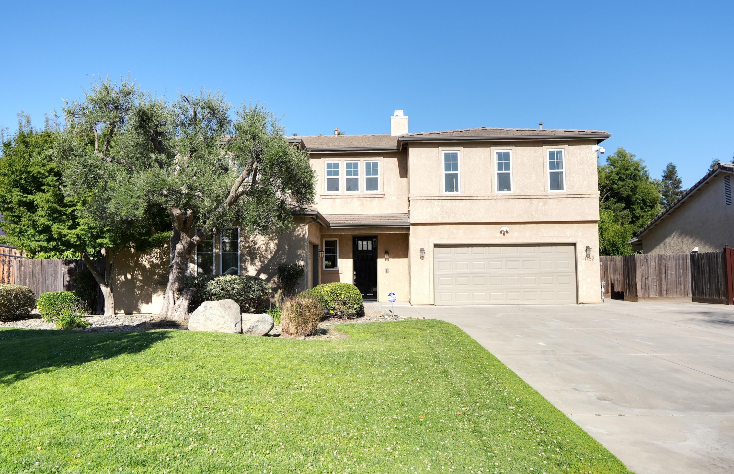 1752 Maduro Ct, Tulare, CA 93274