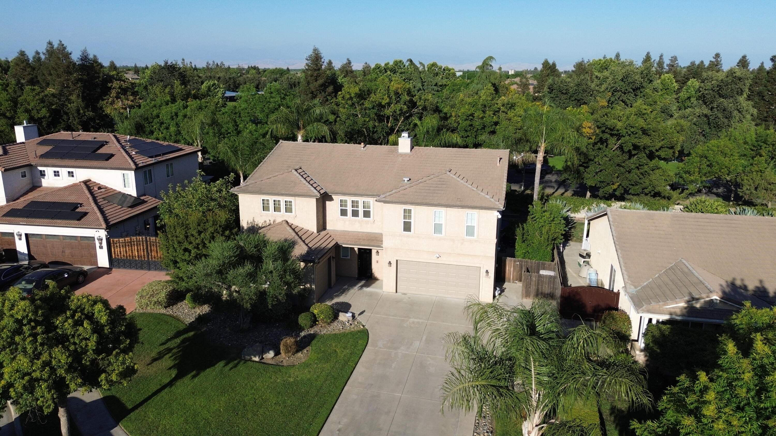 1752 Maduro Ct, Tulare, CA 93274