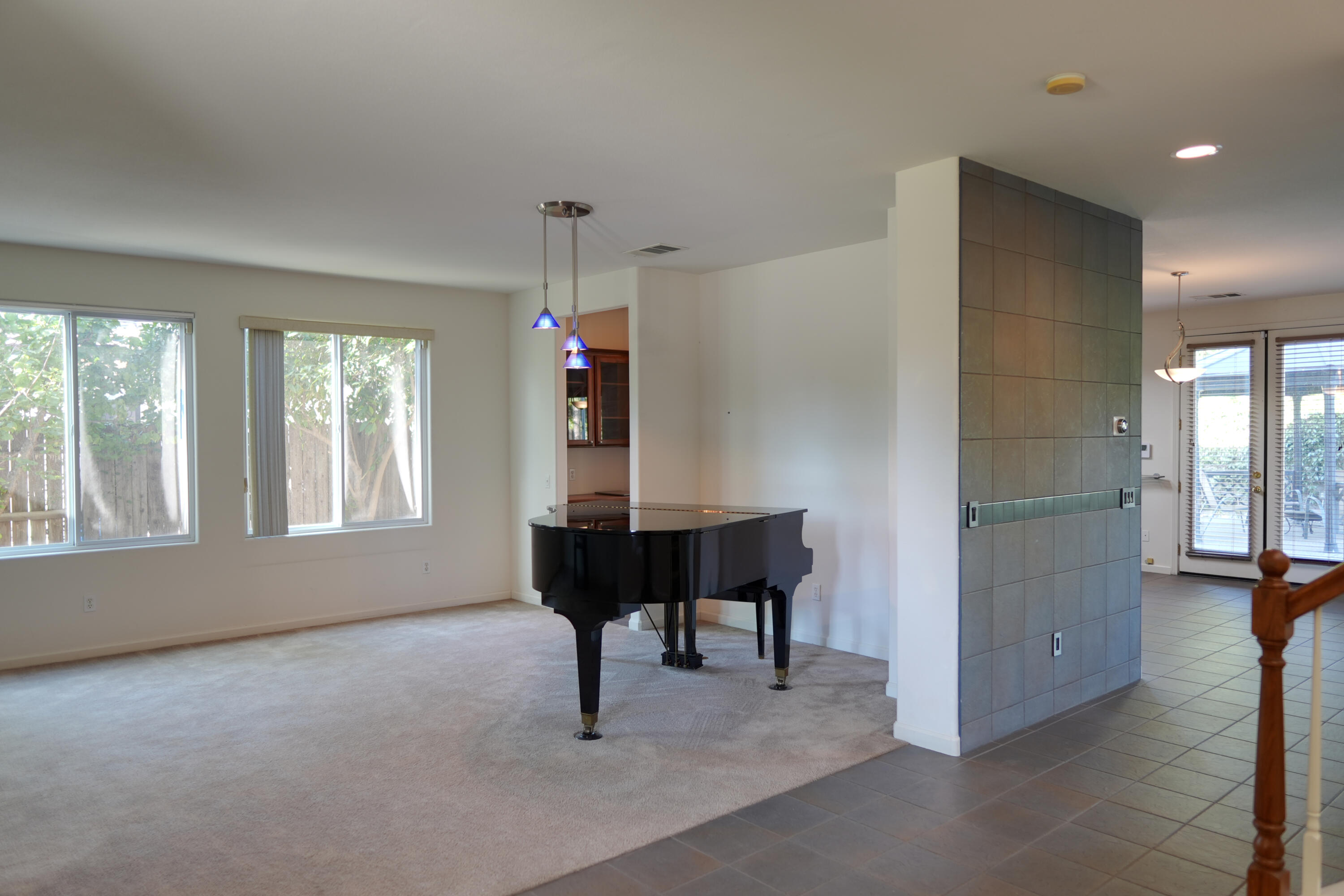 1752 Maduro Ct, Tulare, CA 93274