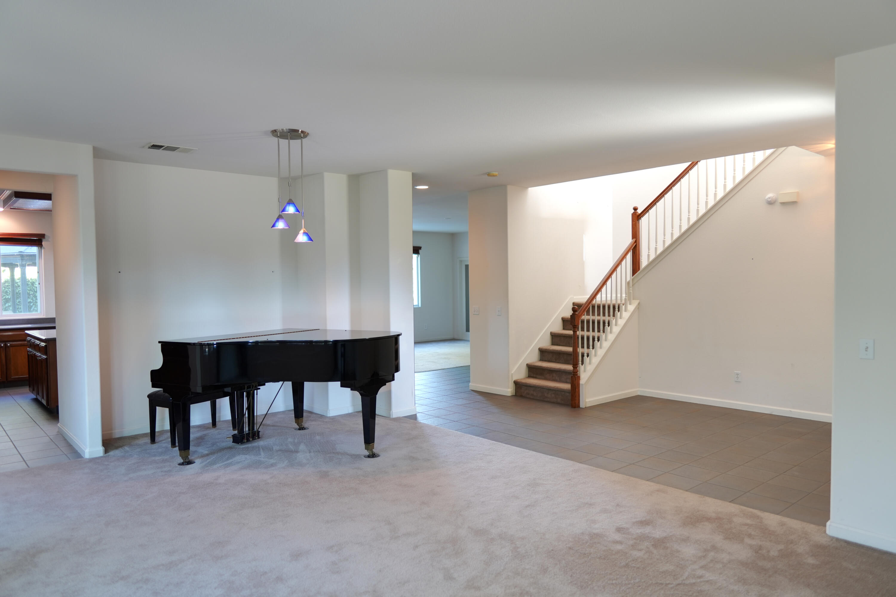 1752 Maduro Ct, Tulare, CA 93274