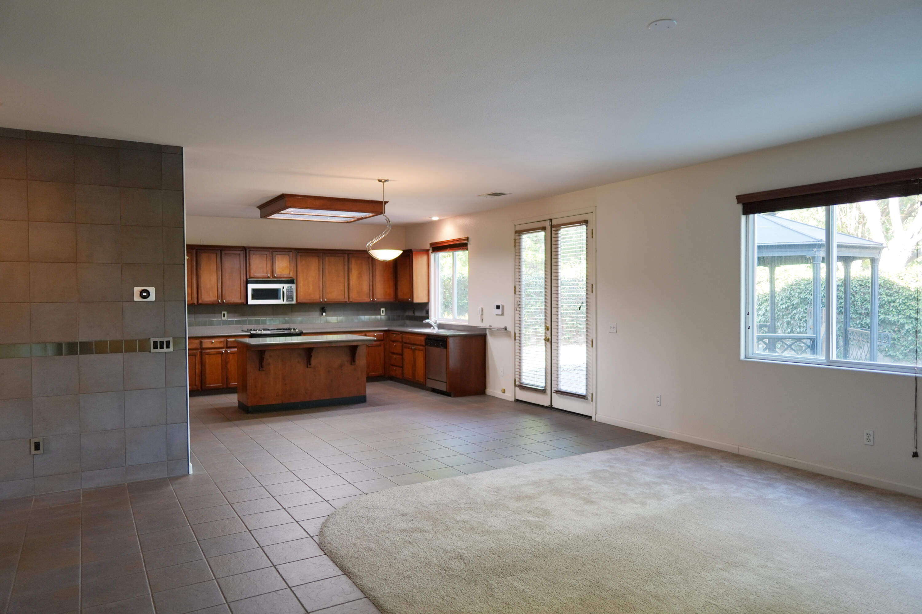 1752 Maduro Ct, Tulare, CA 93274