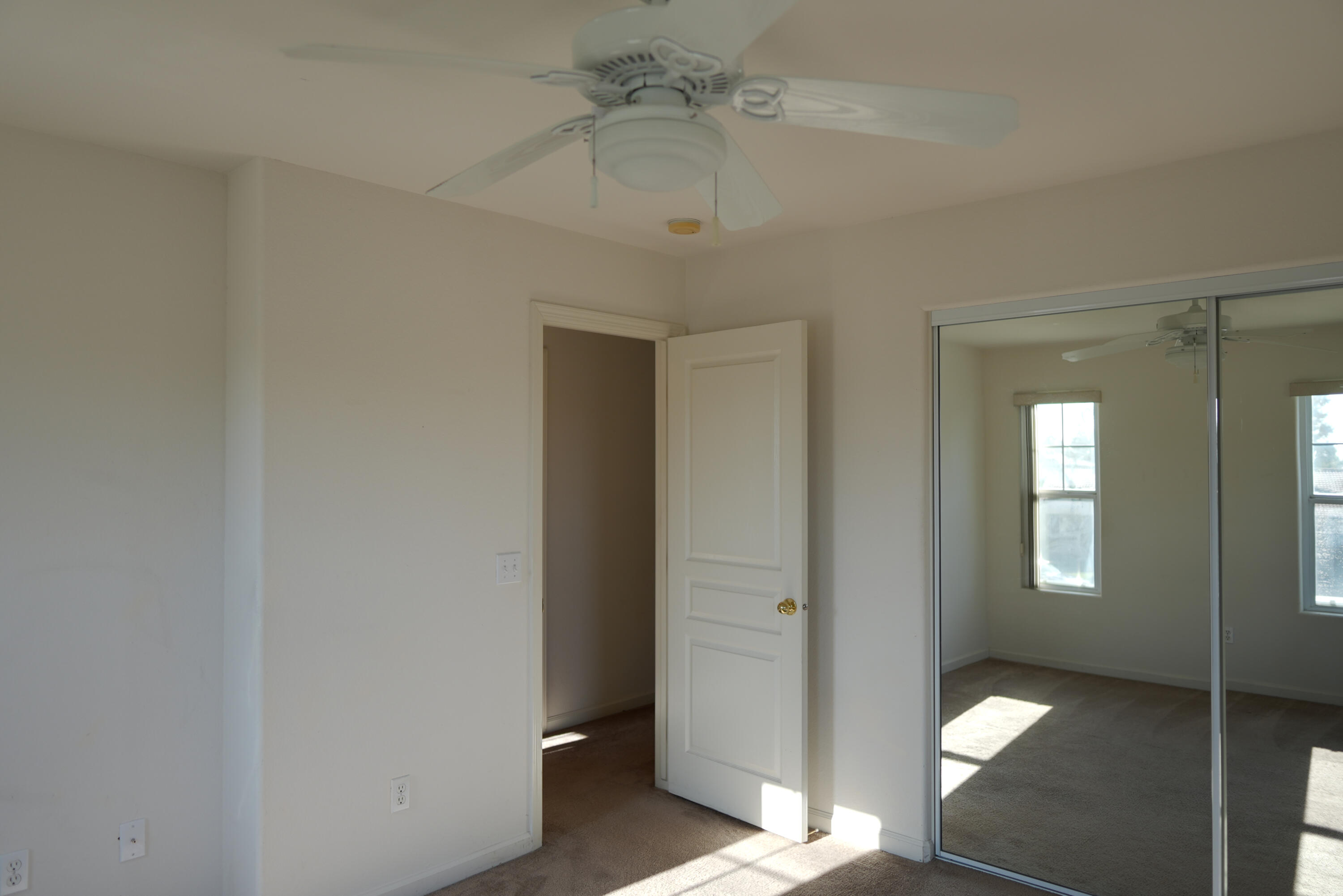1752 Maduro Ct, Tulare, CA 93274