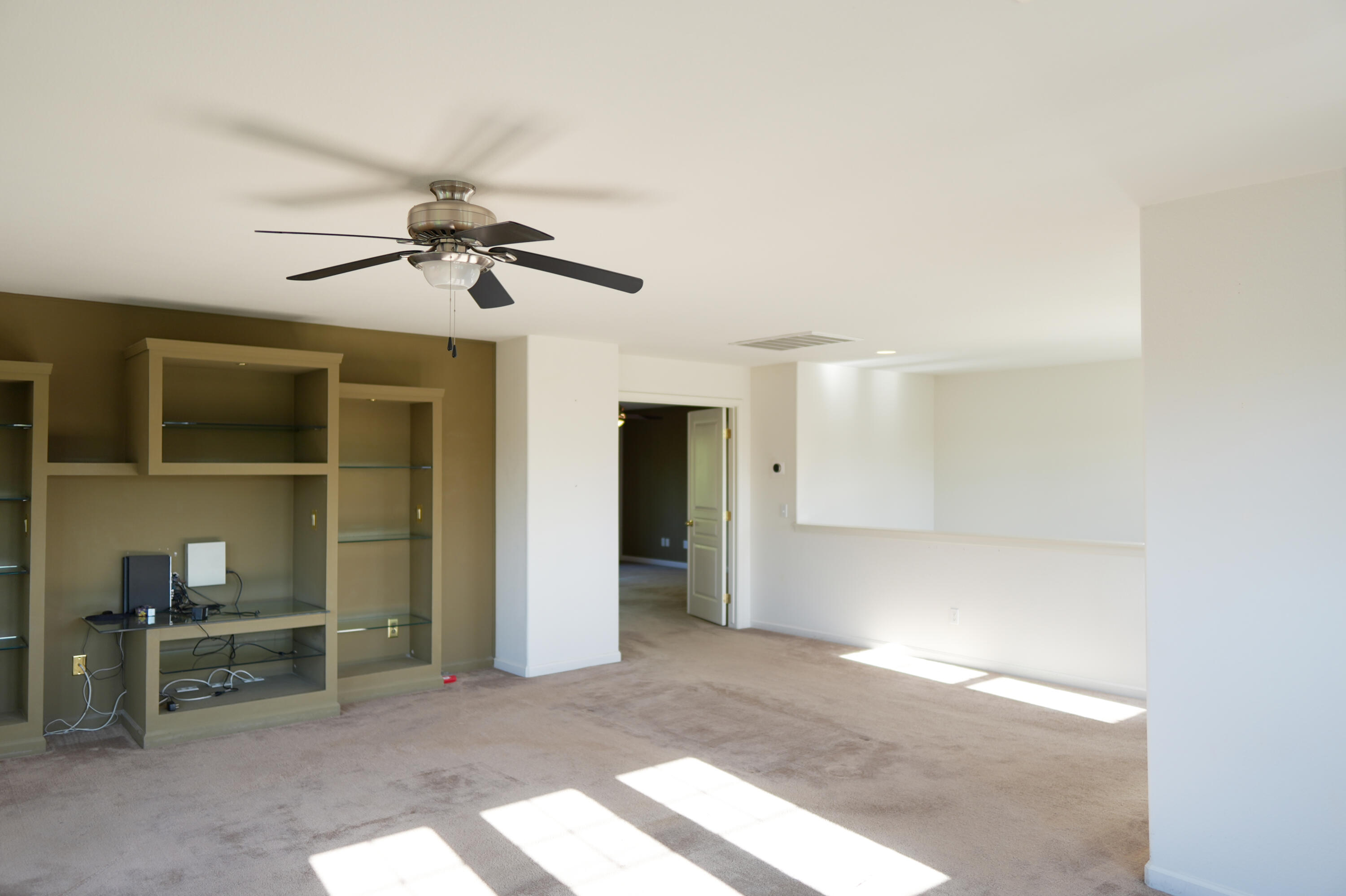 1752 Maduro Ct, Tulare, CA 93274