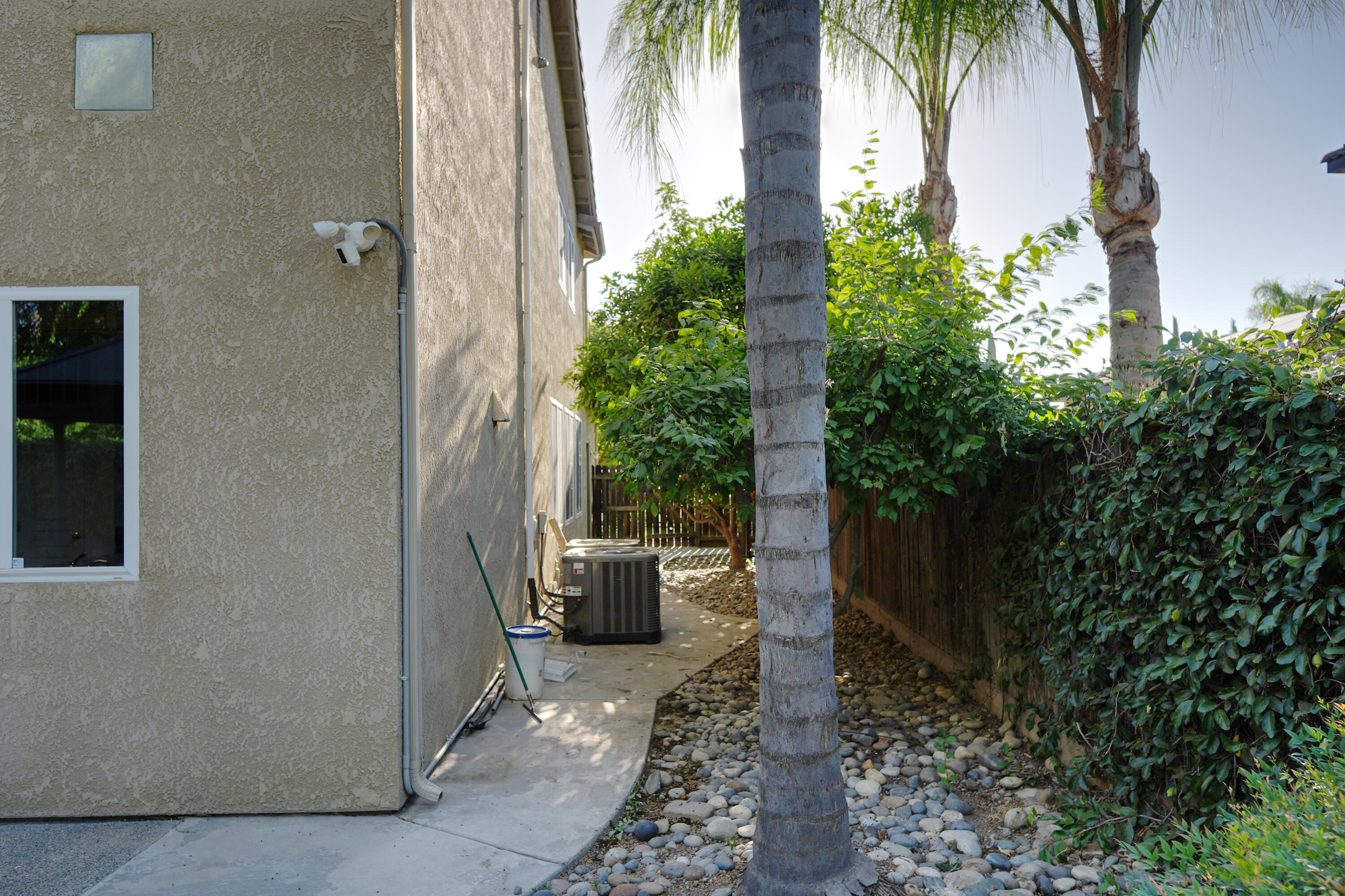 1752 Maduro Ct, Tulare, CA 93274