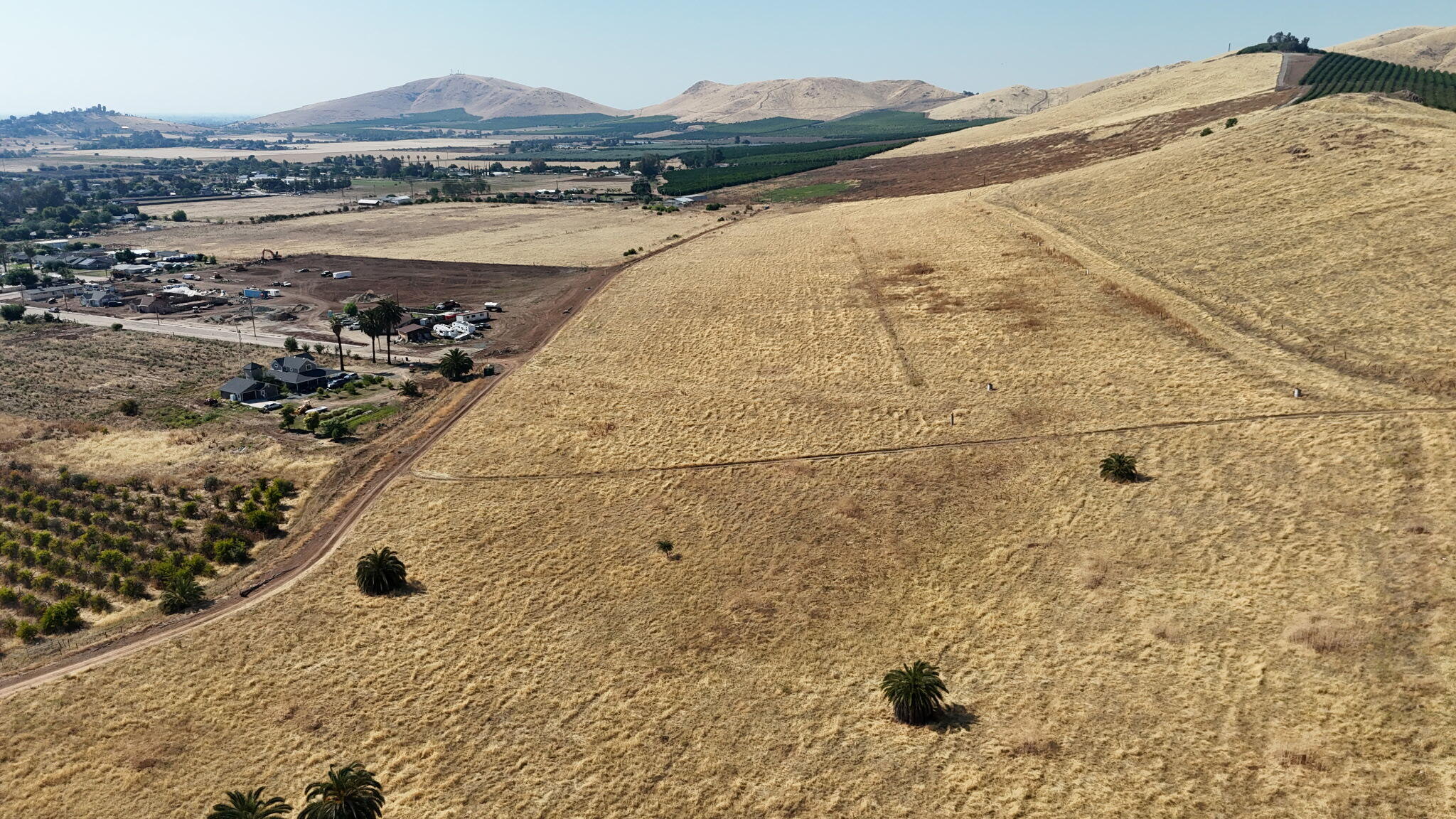 609 Ave 162, Porterville, CA 93257