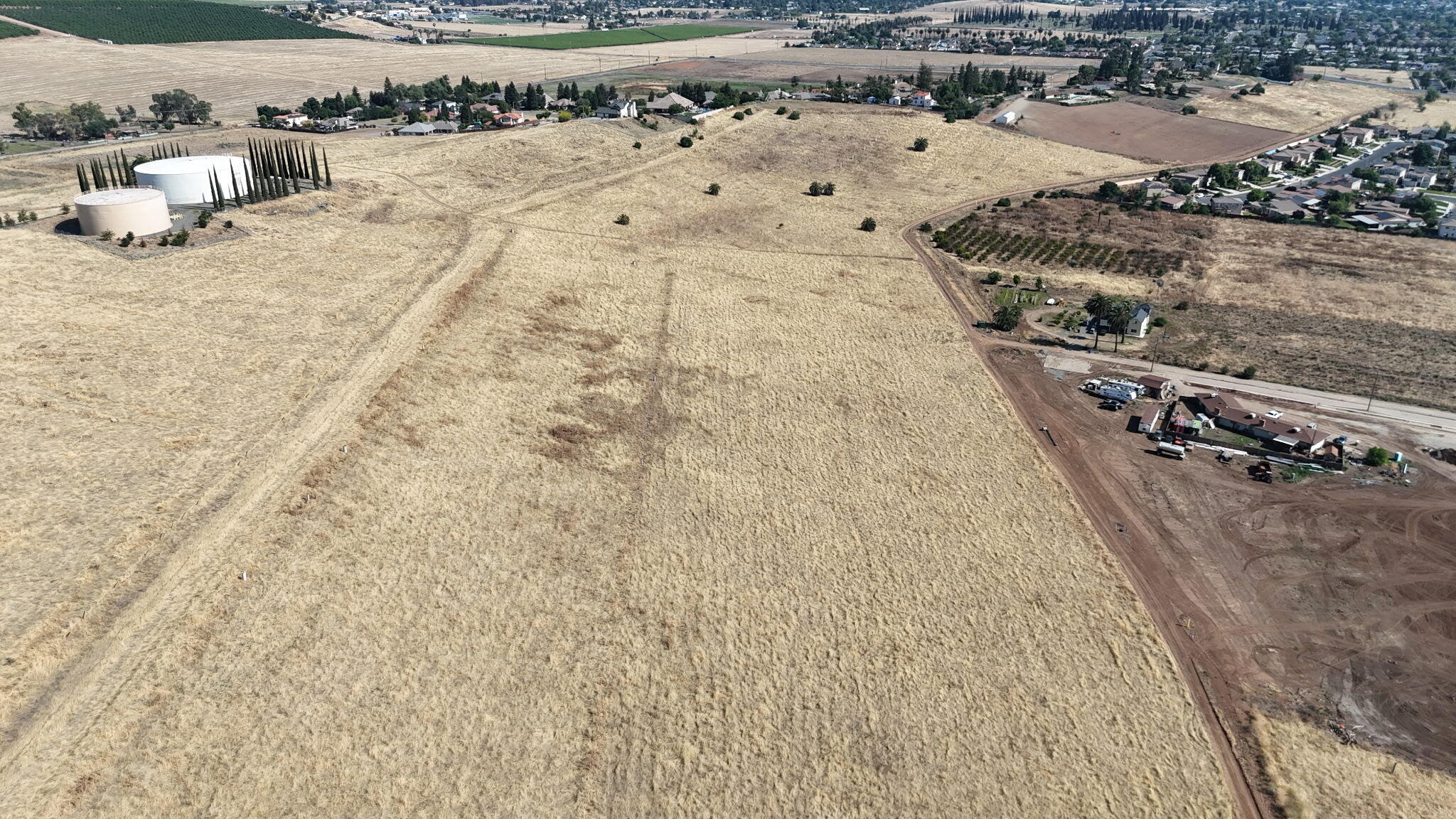 609 Ave 162, Porterville, CA 93257