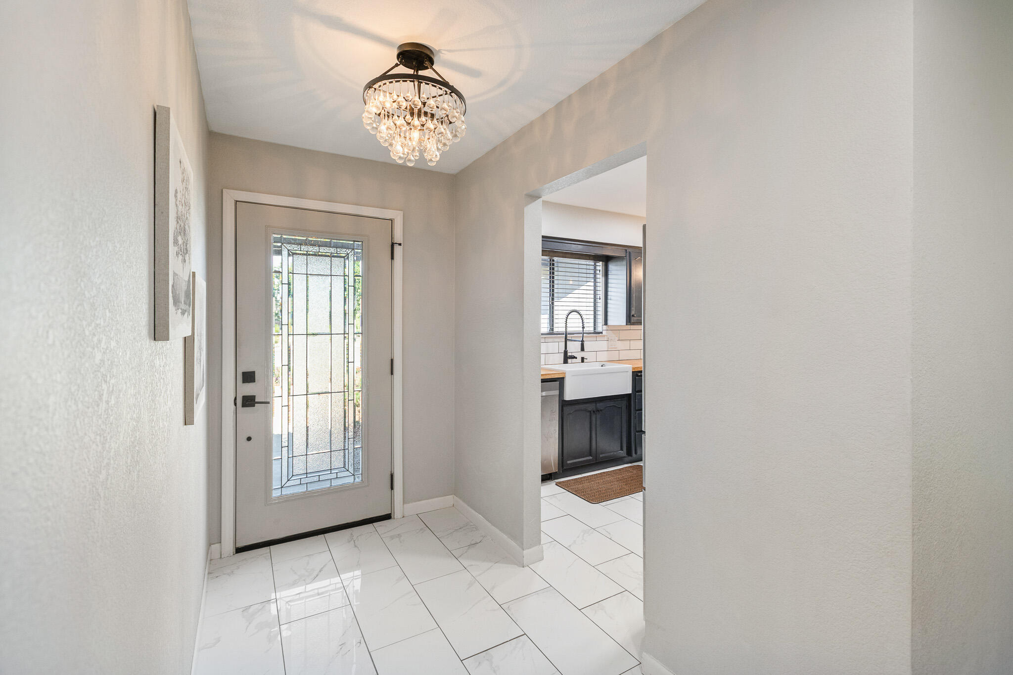 5445 W Harter Ave, Visalia, CA 93277