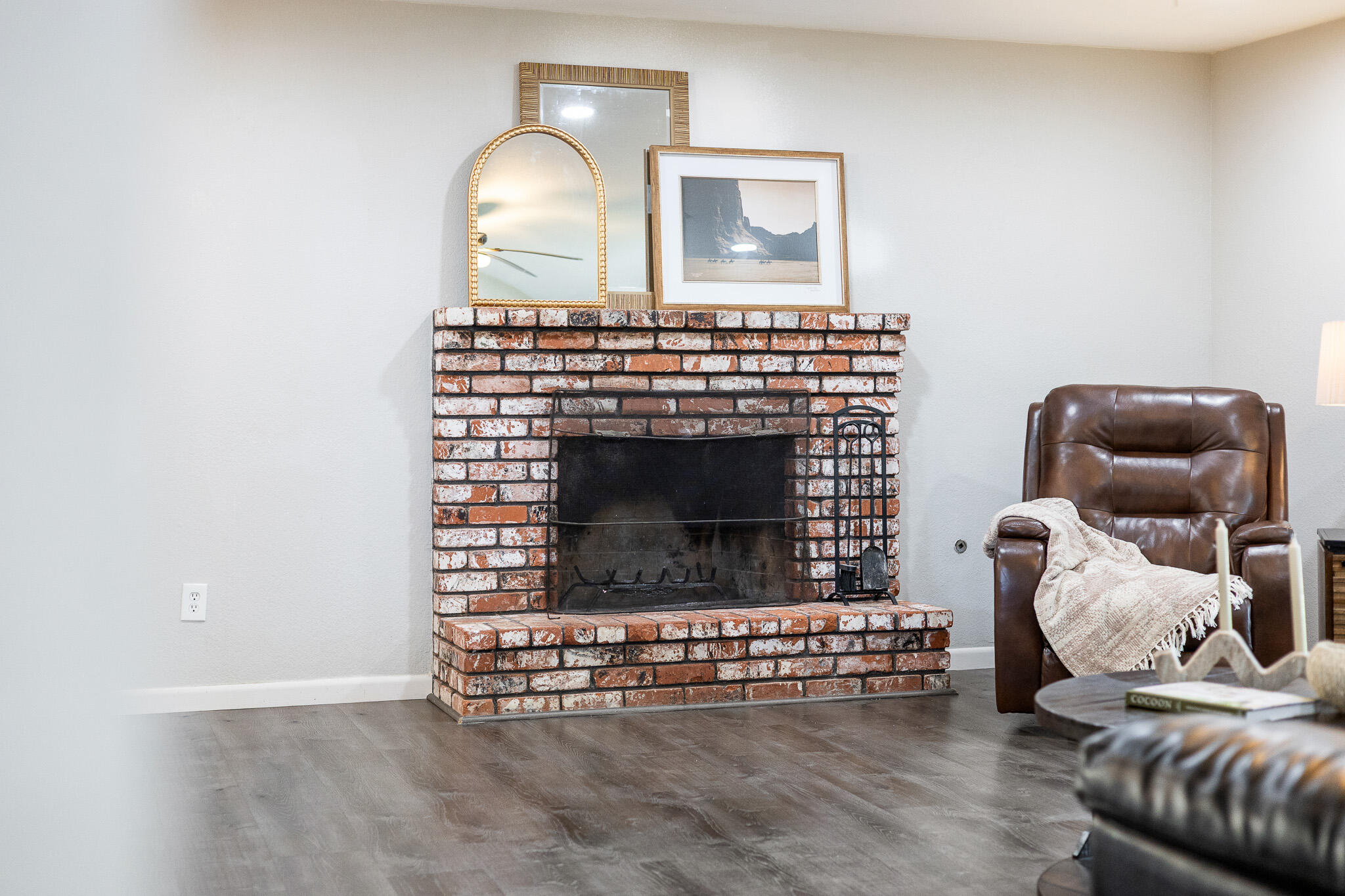 5445 W Harter Ave, Visalia, CA 93277