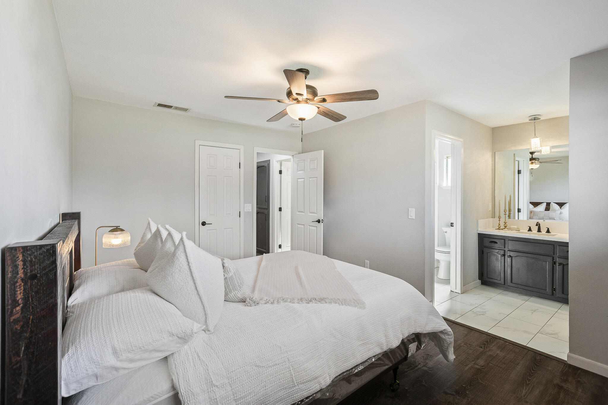 5445 W Harter Ave, Visalia, CA 93277