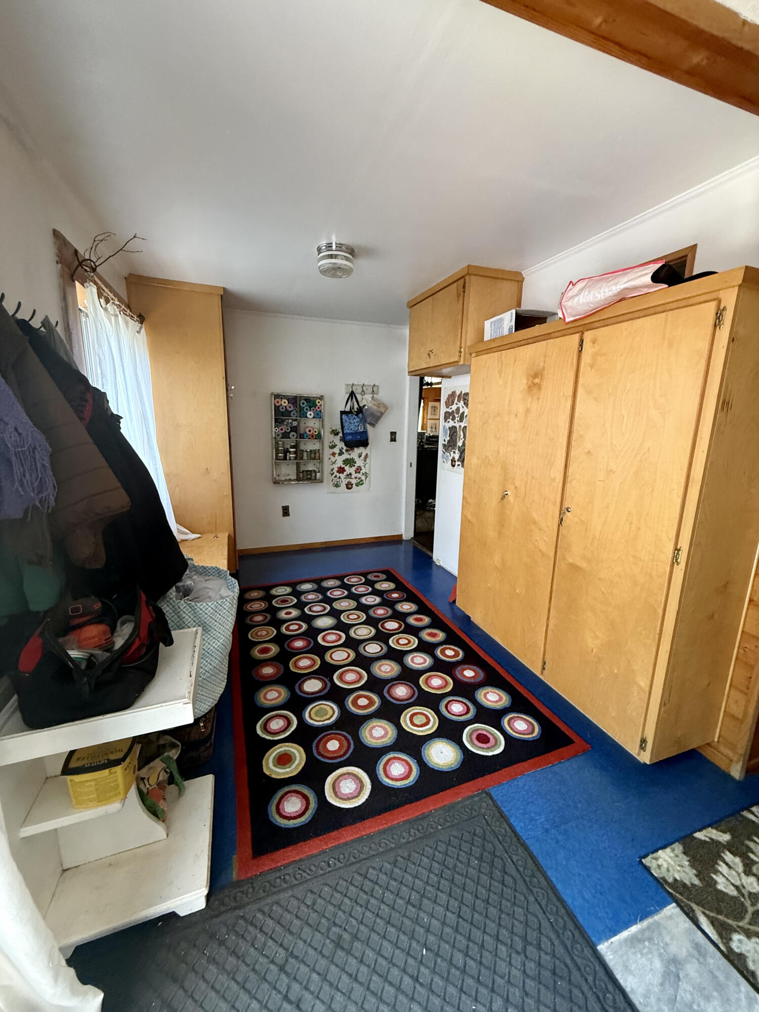 1883 James Dr, Springville, CA 93265
