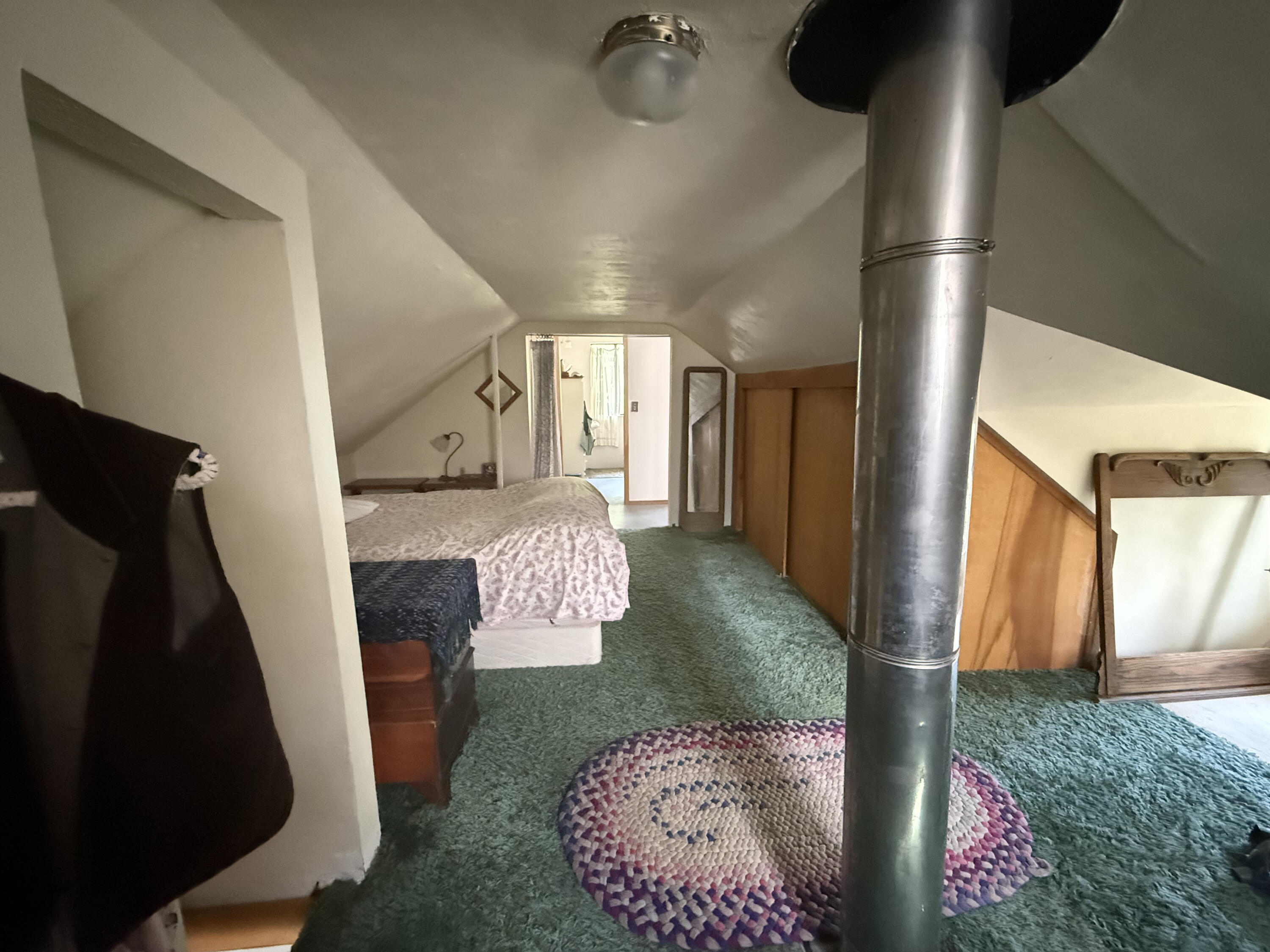 1883 James Dr, Springville, CA 93265