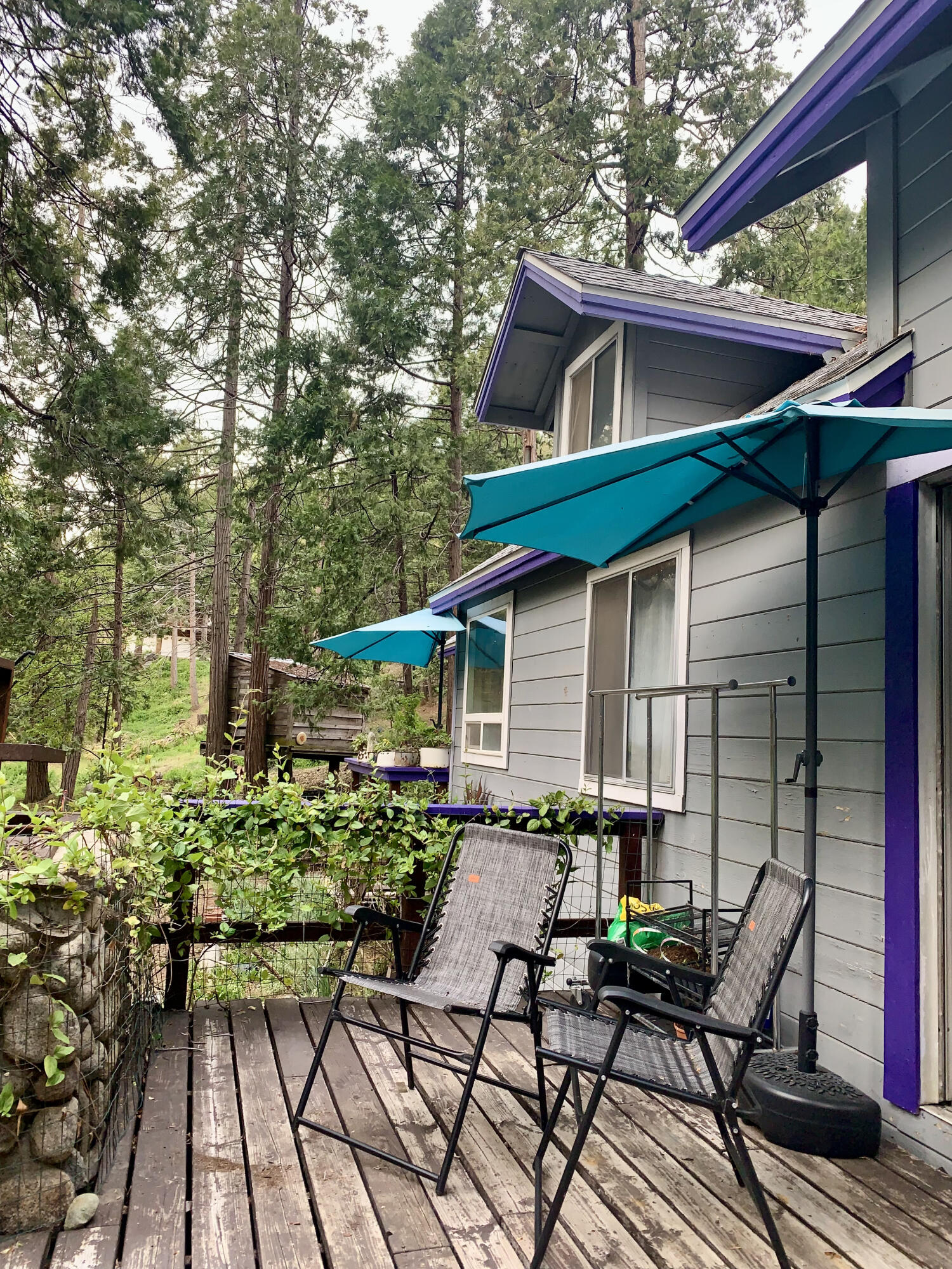 1883 James Dr, Springville, CA 93265