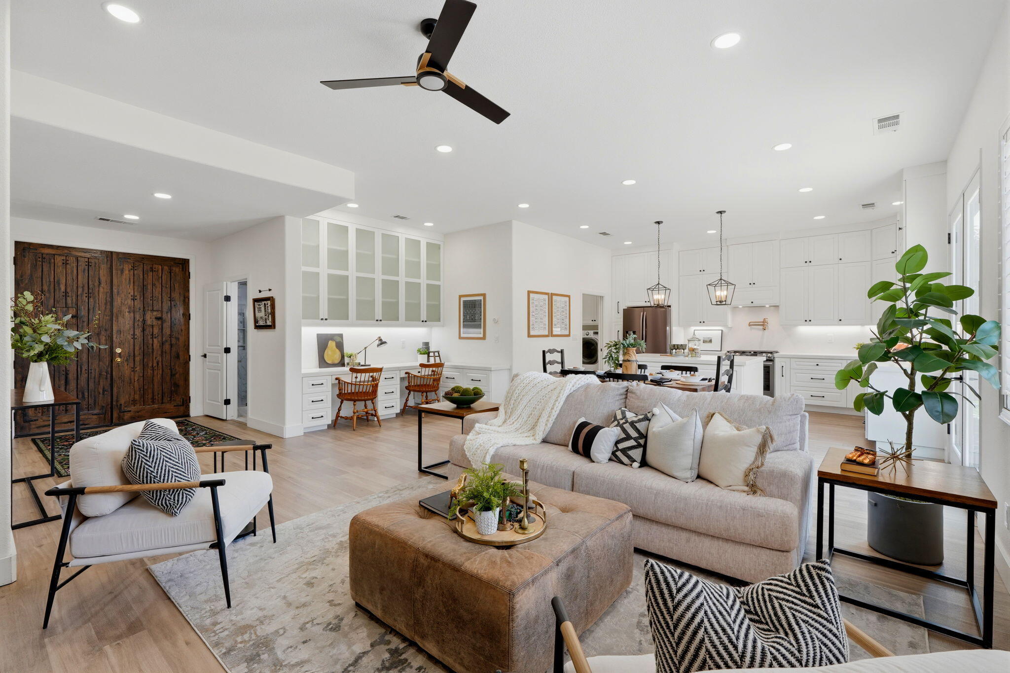 4235 W Elowin Ct, Visalia, CA 93291